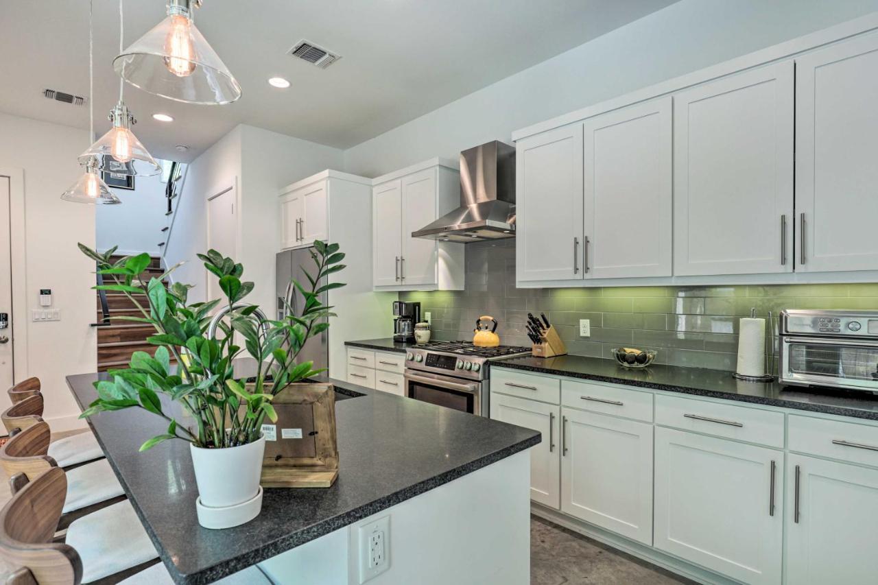 Holiday home Sunny Abode Proximity To Parks And Dtwn Austin