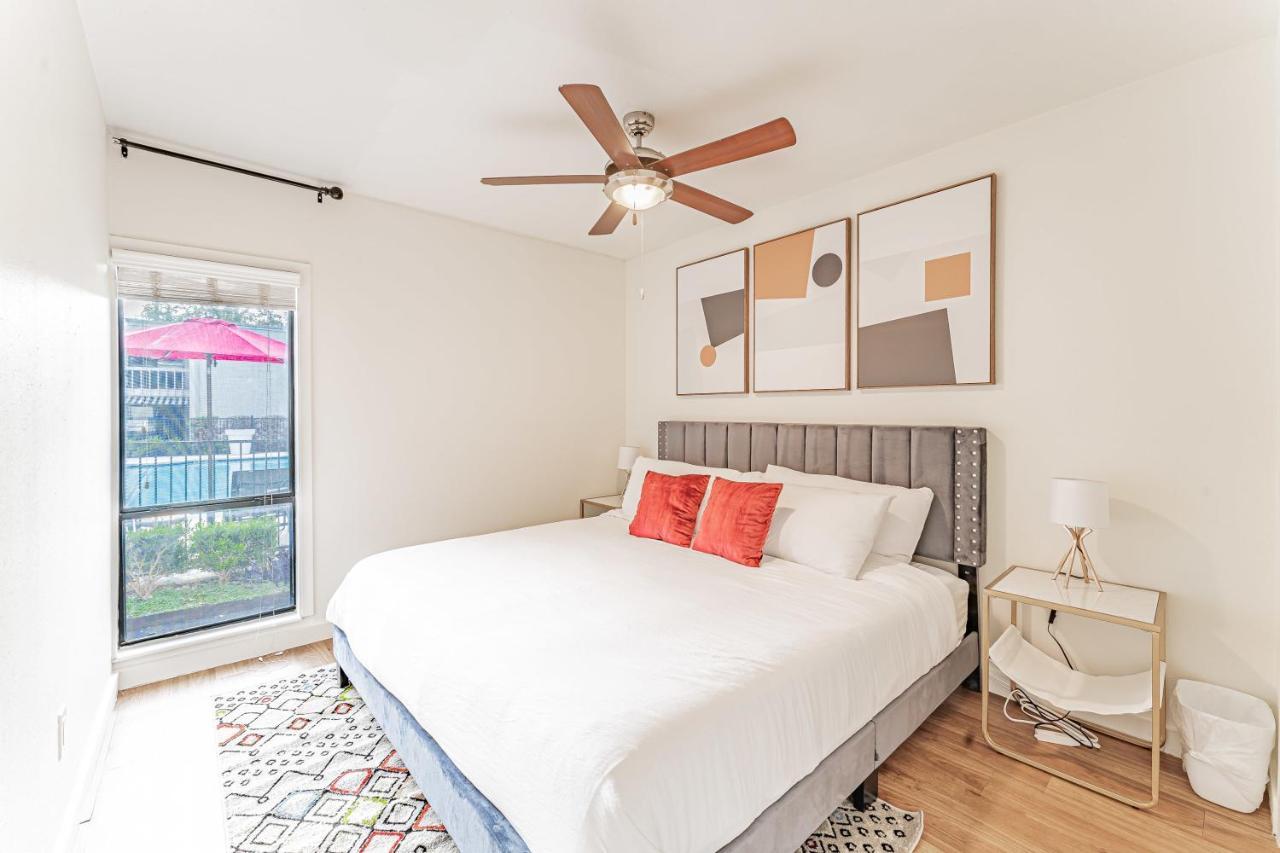 Extended 2br * Austin