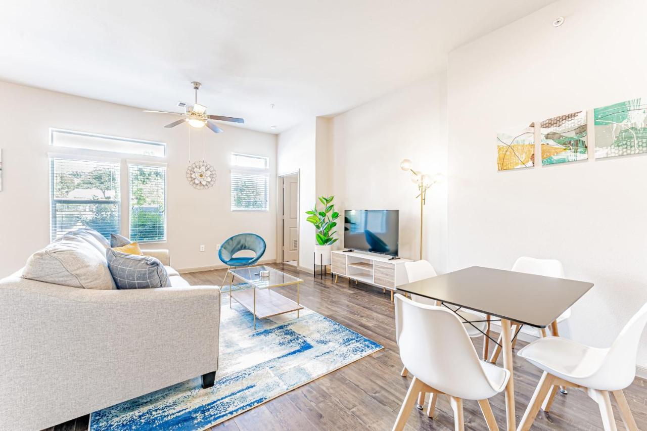 Spacious 2br King Bed Close To Downtown And Airport * Austin