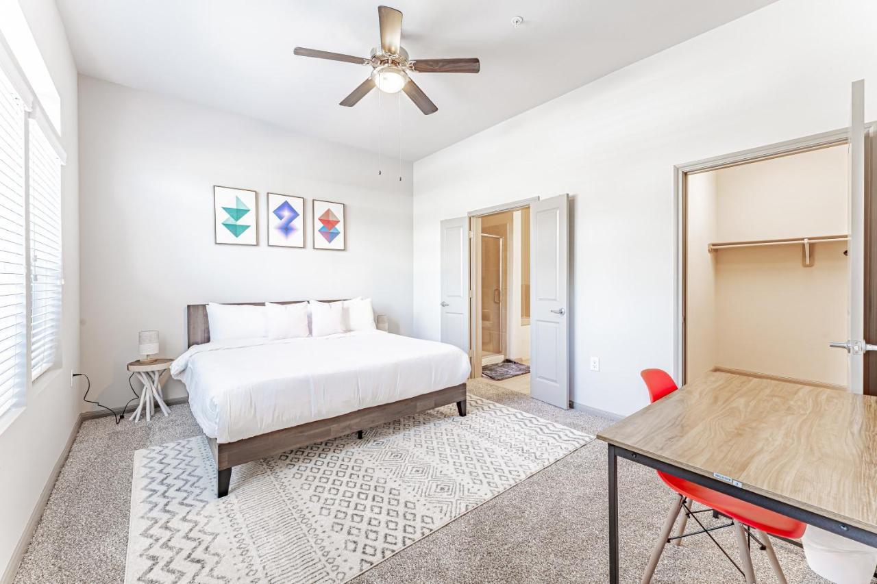 Apartment Spacious 2br King Bed Close To Downtown And Airport *