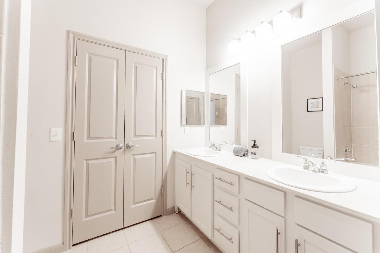 Spacious 2br King Bed Close To Downtown And Airport * Austin