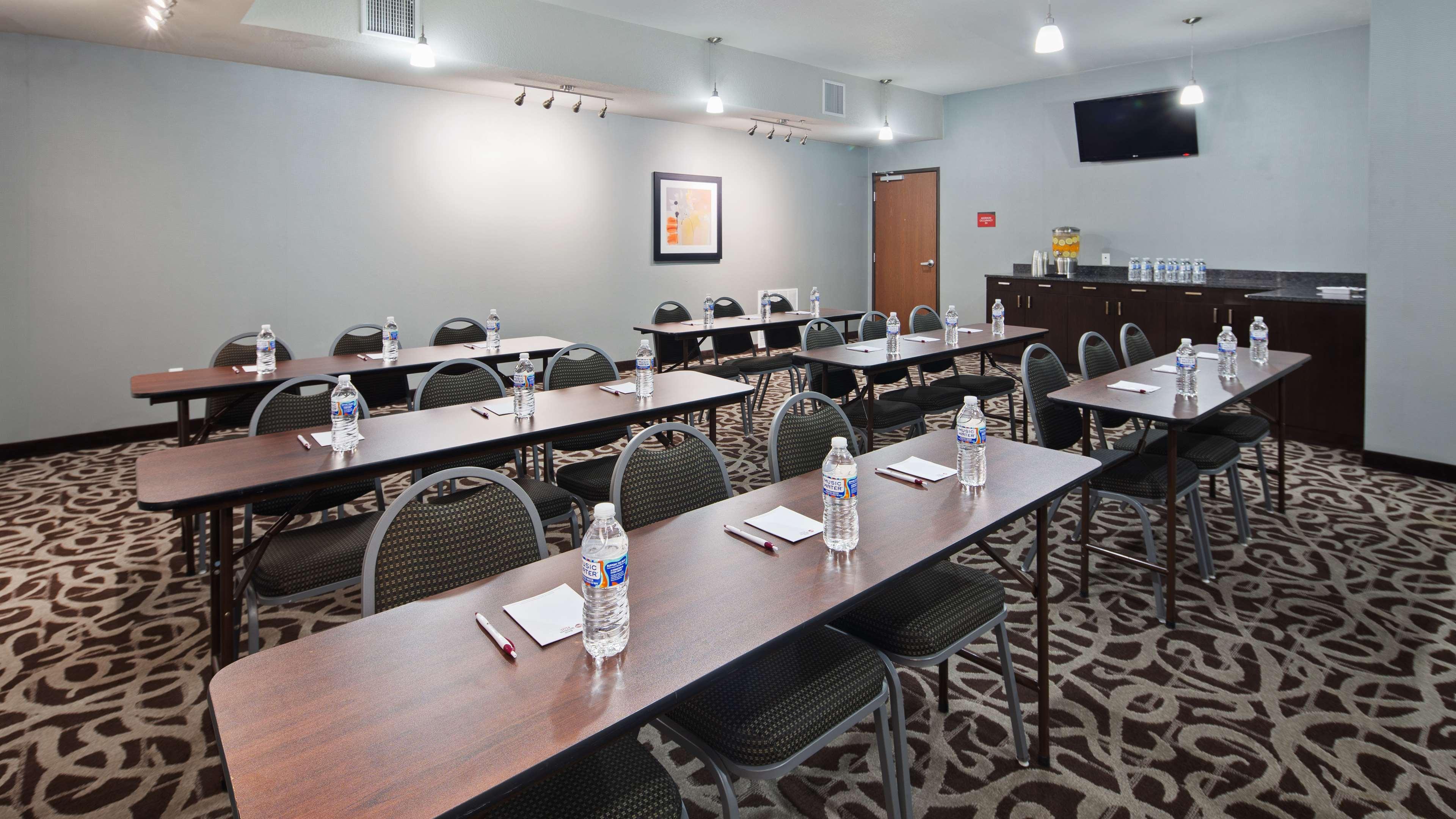 Western Airport & Hotel Austin