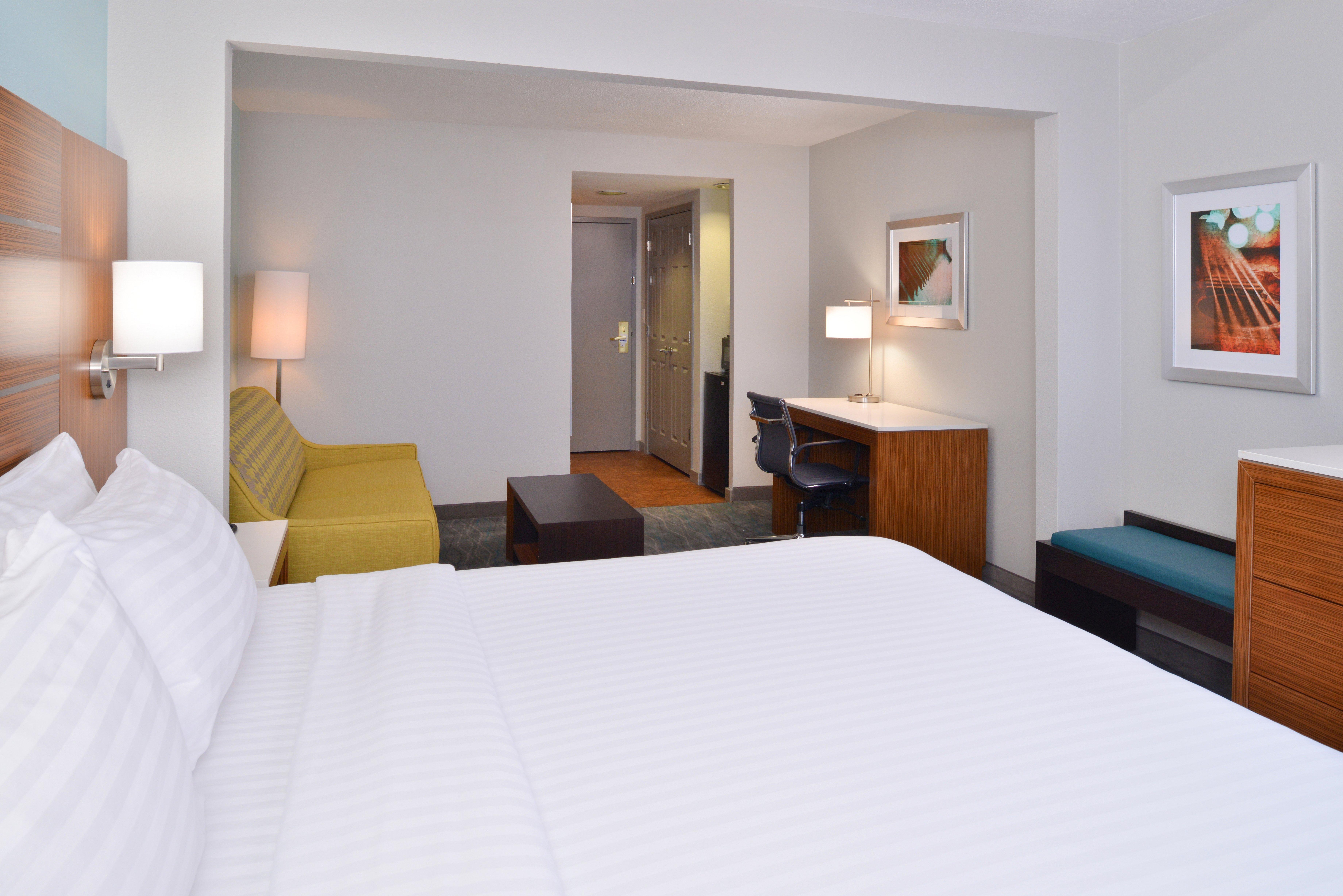 Express & North By Ihg Hotel Austin