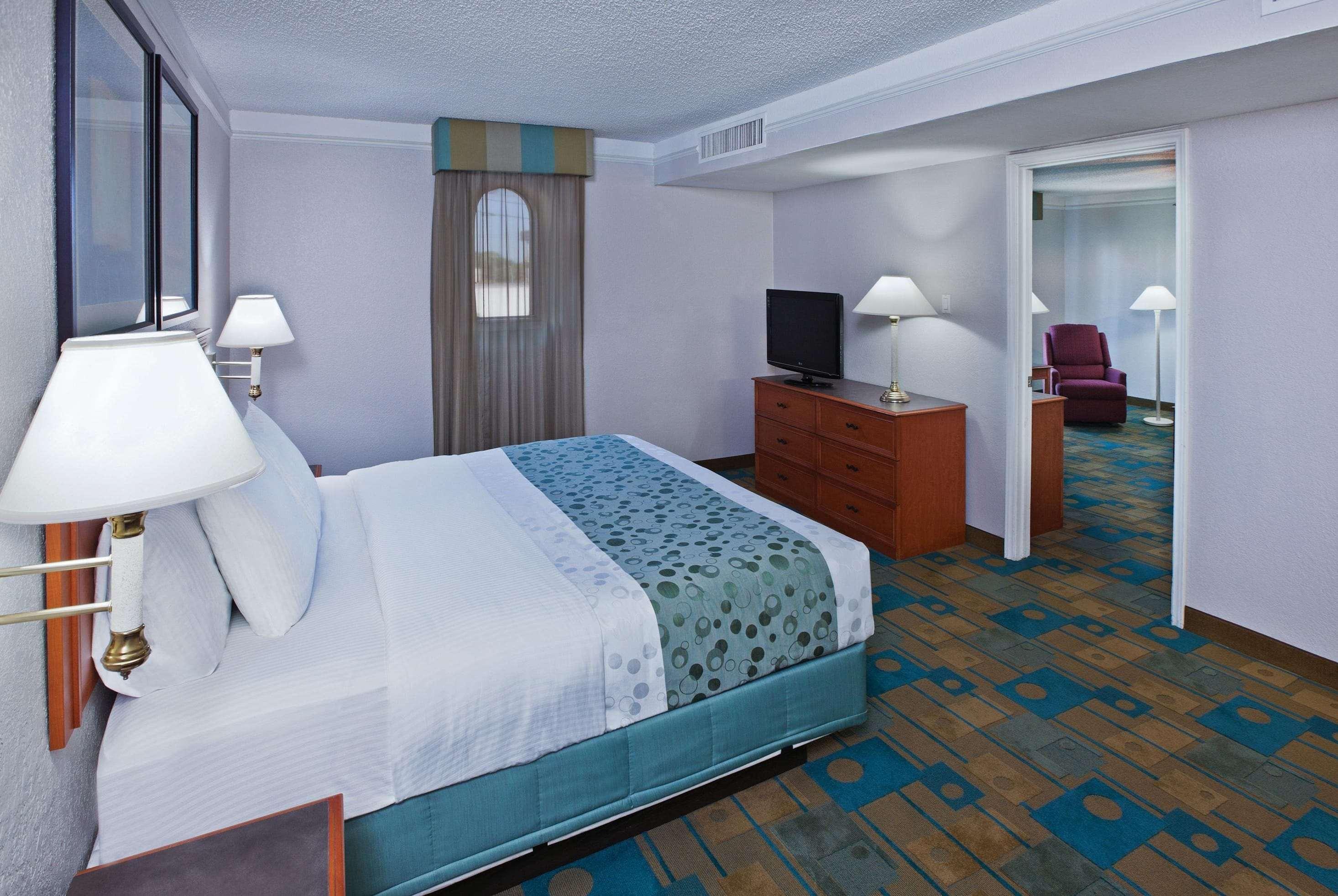 La Quinta By Wyndham Oltorf Austin