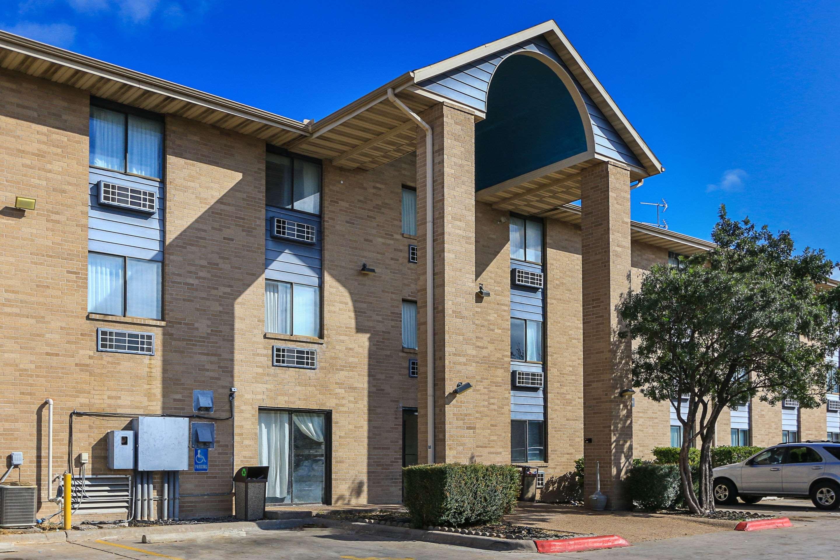La Quinta By Wyndham Oltorf