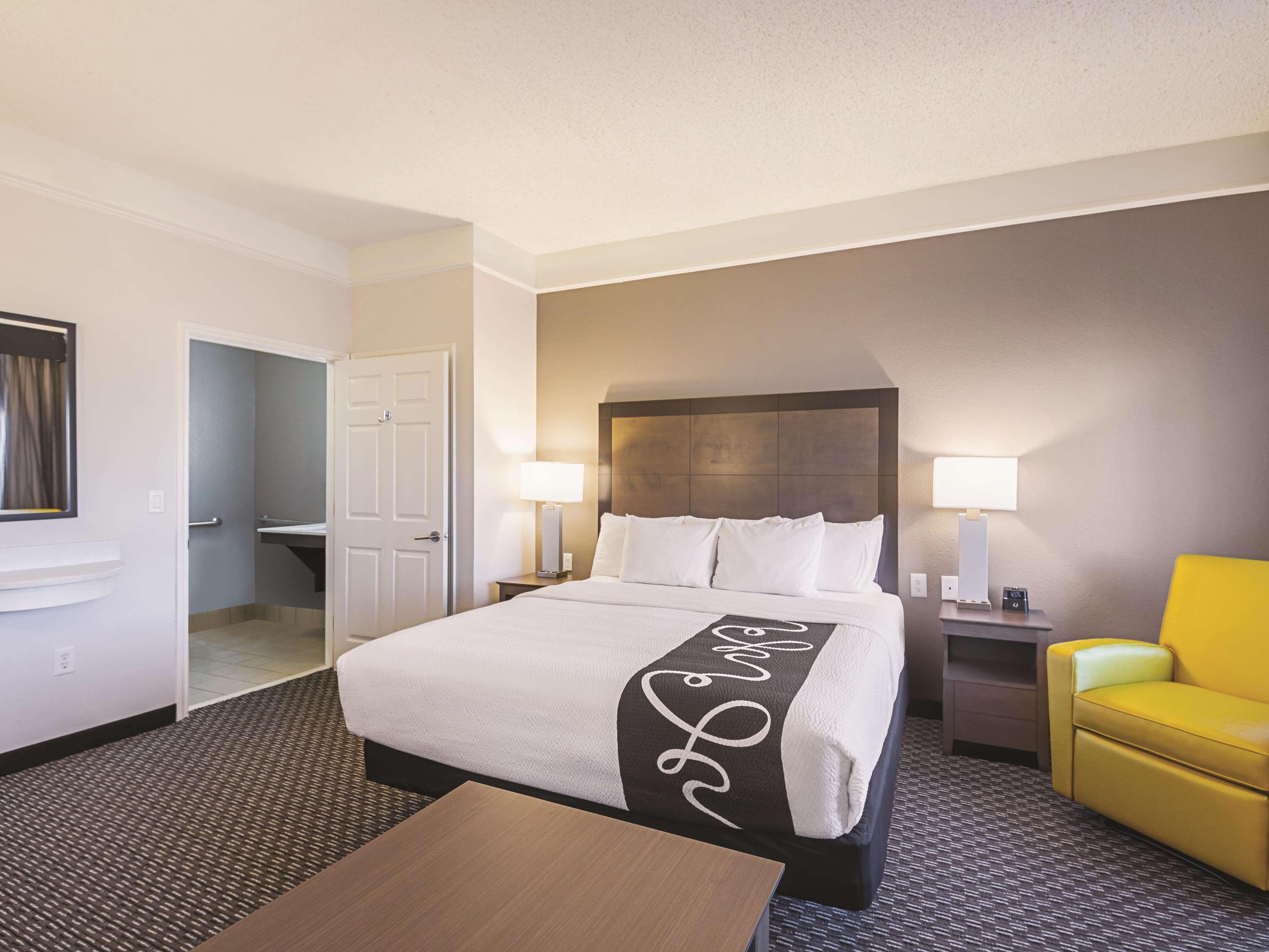Hotel La Quinta By Wyndham At The Domain