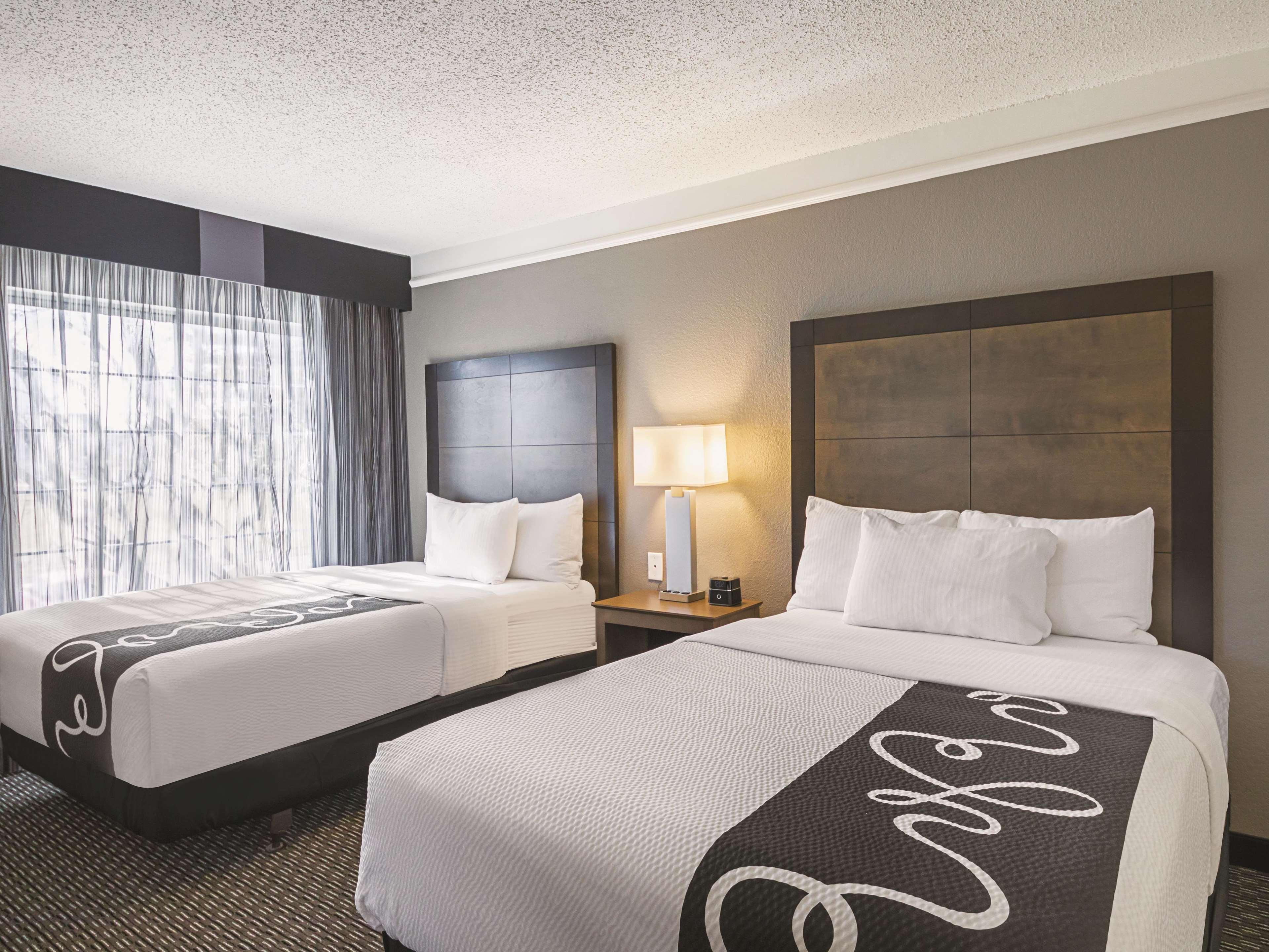 La Quinta By Wyndham At The Domain Hotel 3*