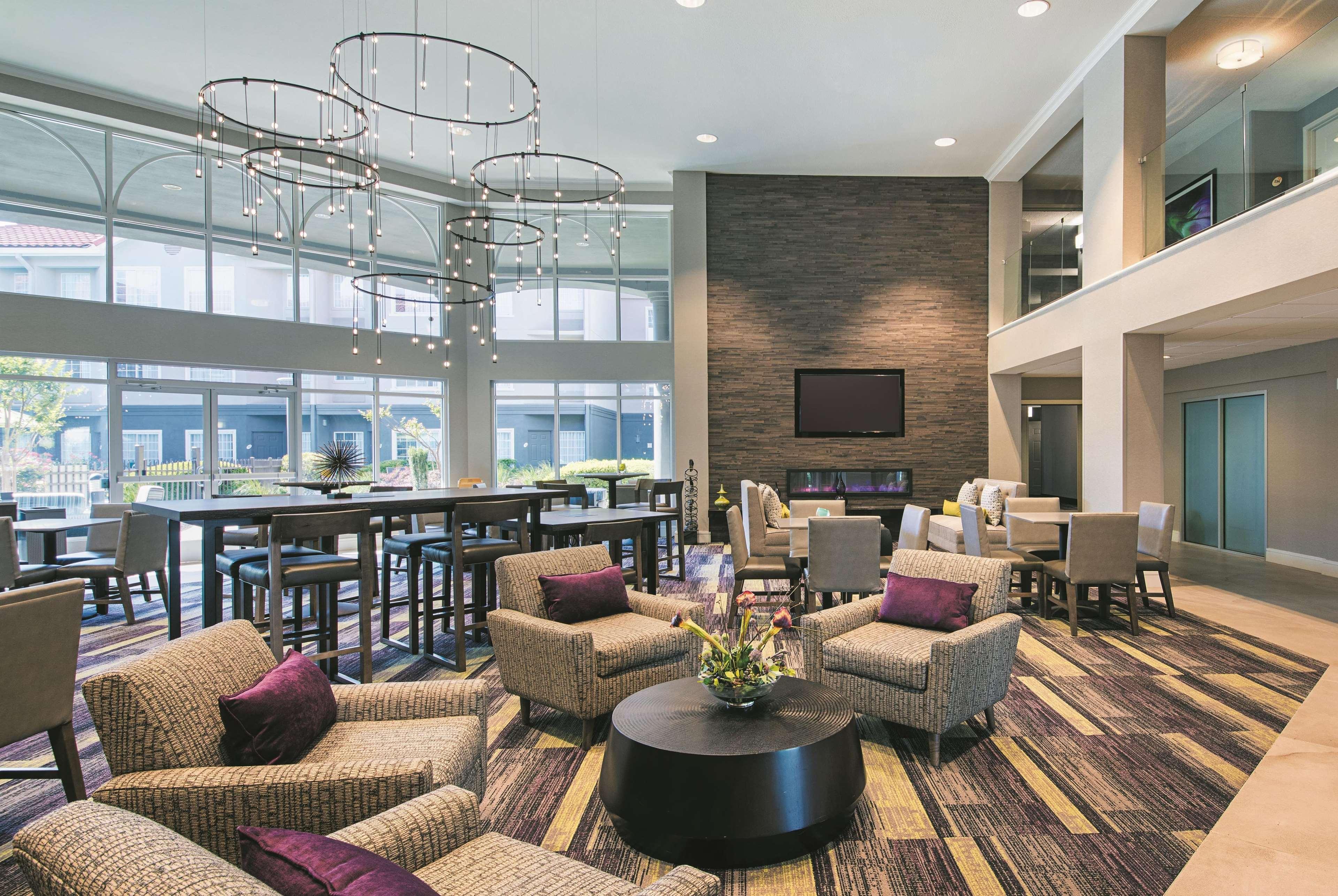 La Quinta By Wyndham At The Domain Austin