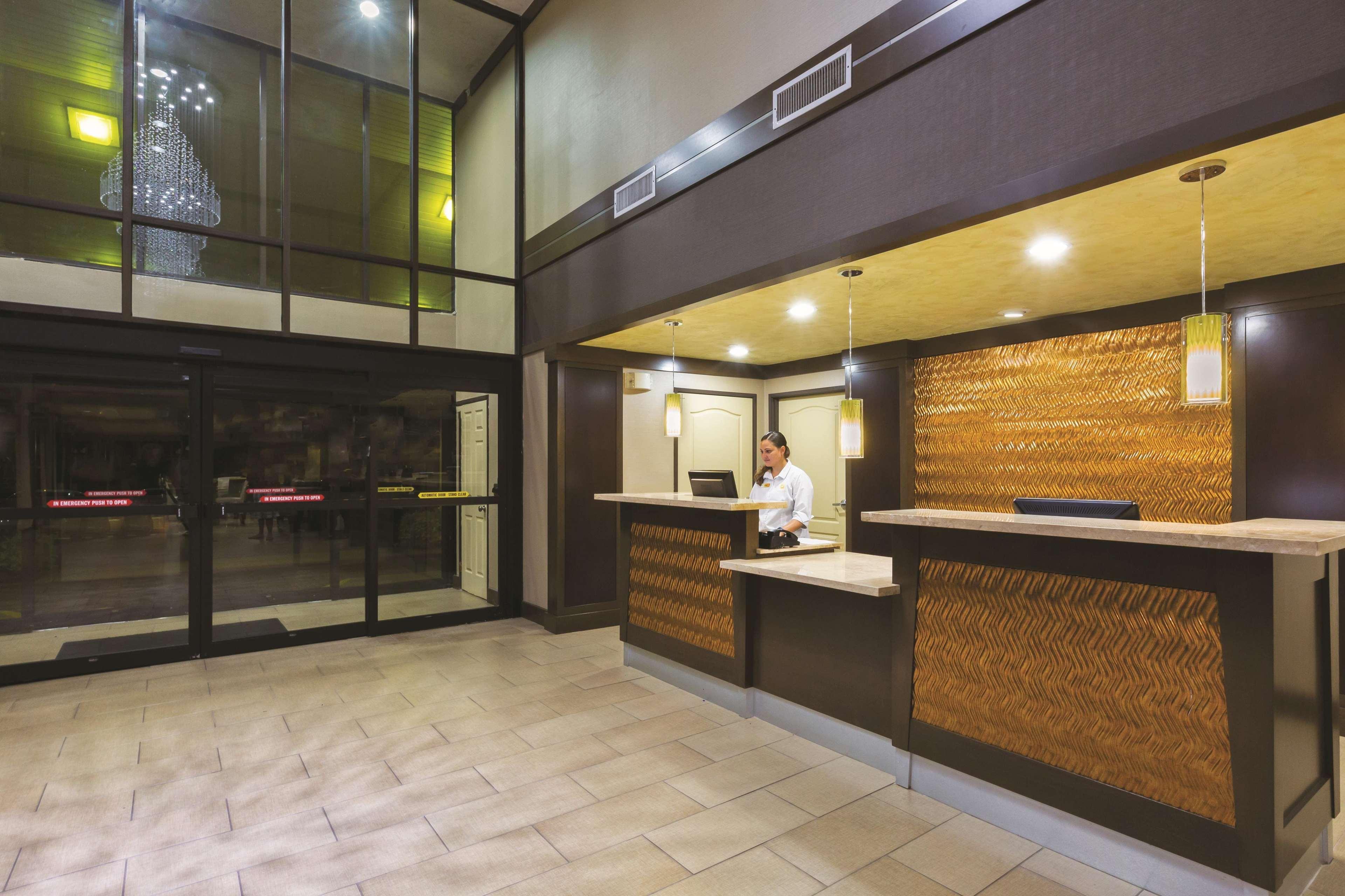 Hotel La Quinta By Wyndham North 3*