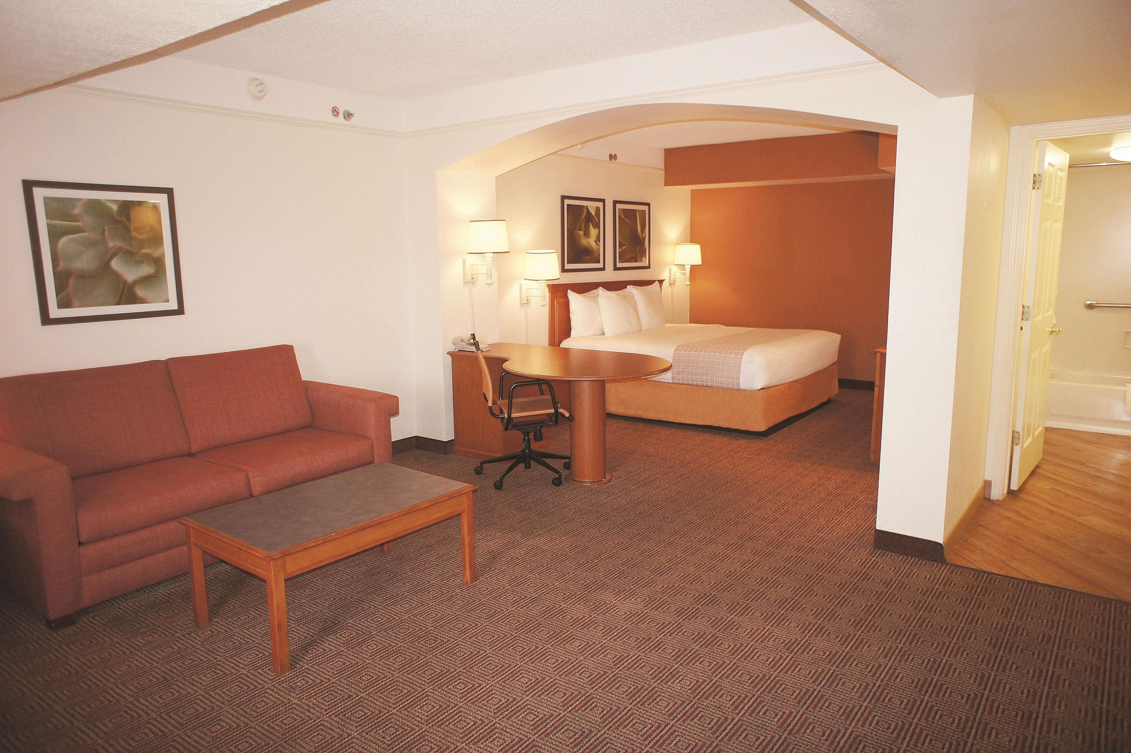 Hotel La Quinta By Wyndham Capitol / Downtown Austin