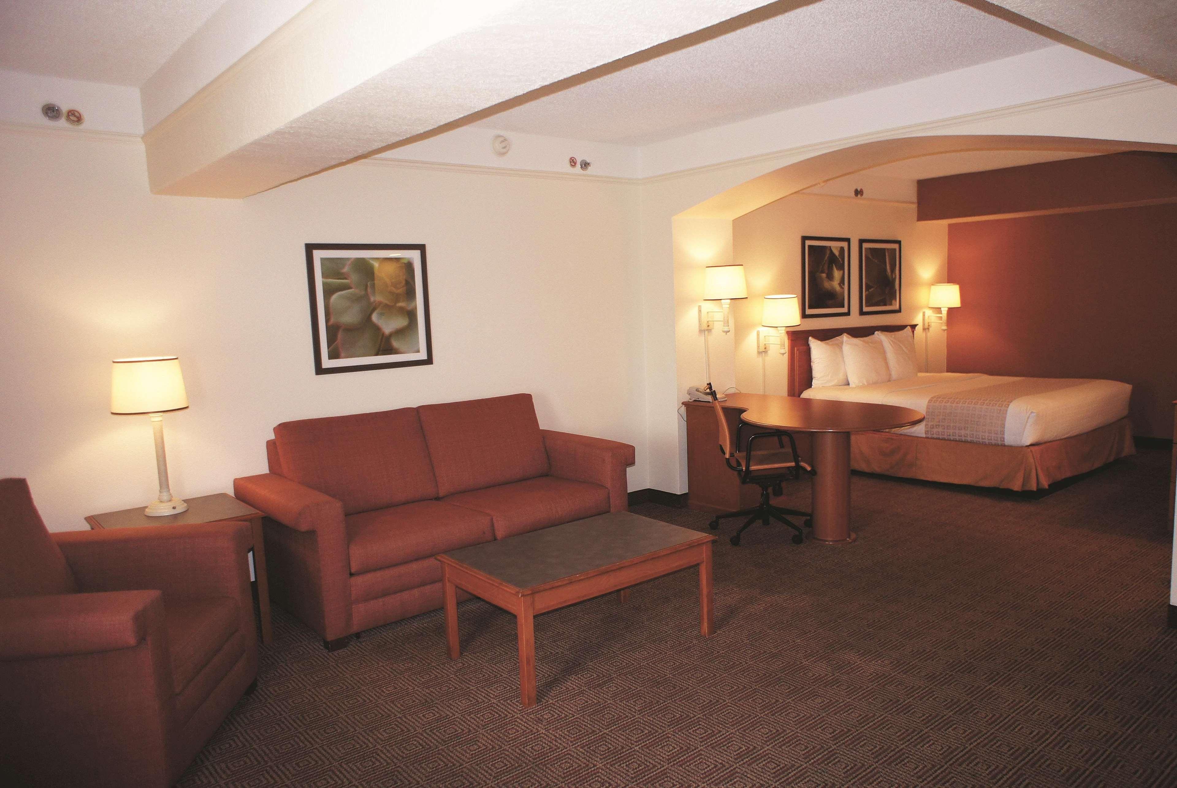 La Quinta By Wyndham Capitol / Downtown Austin