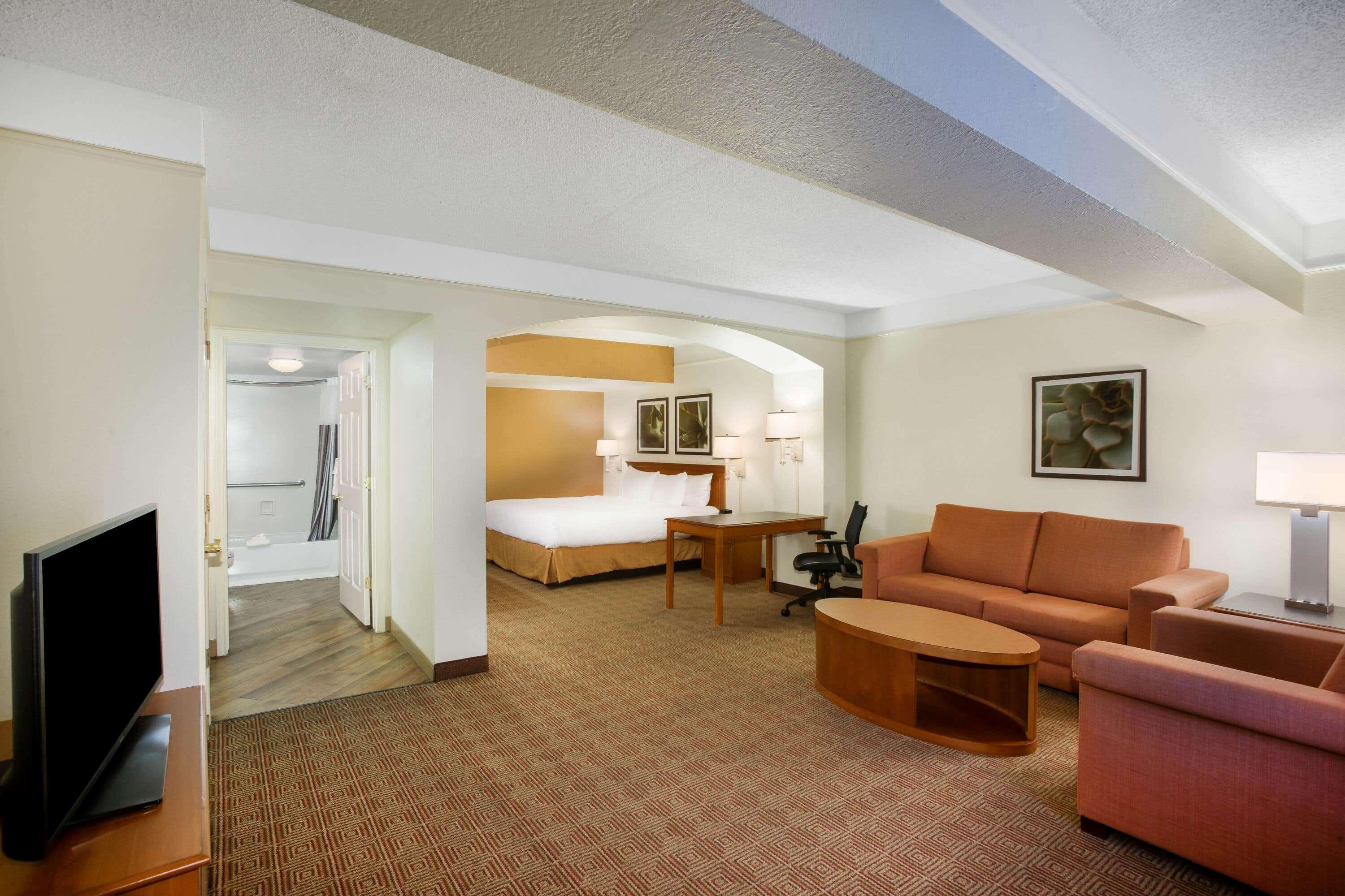 La Quinta By Wyndham Capitol / Downtown