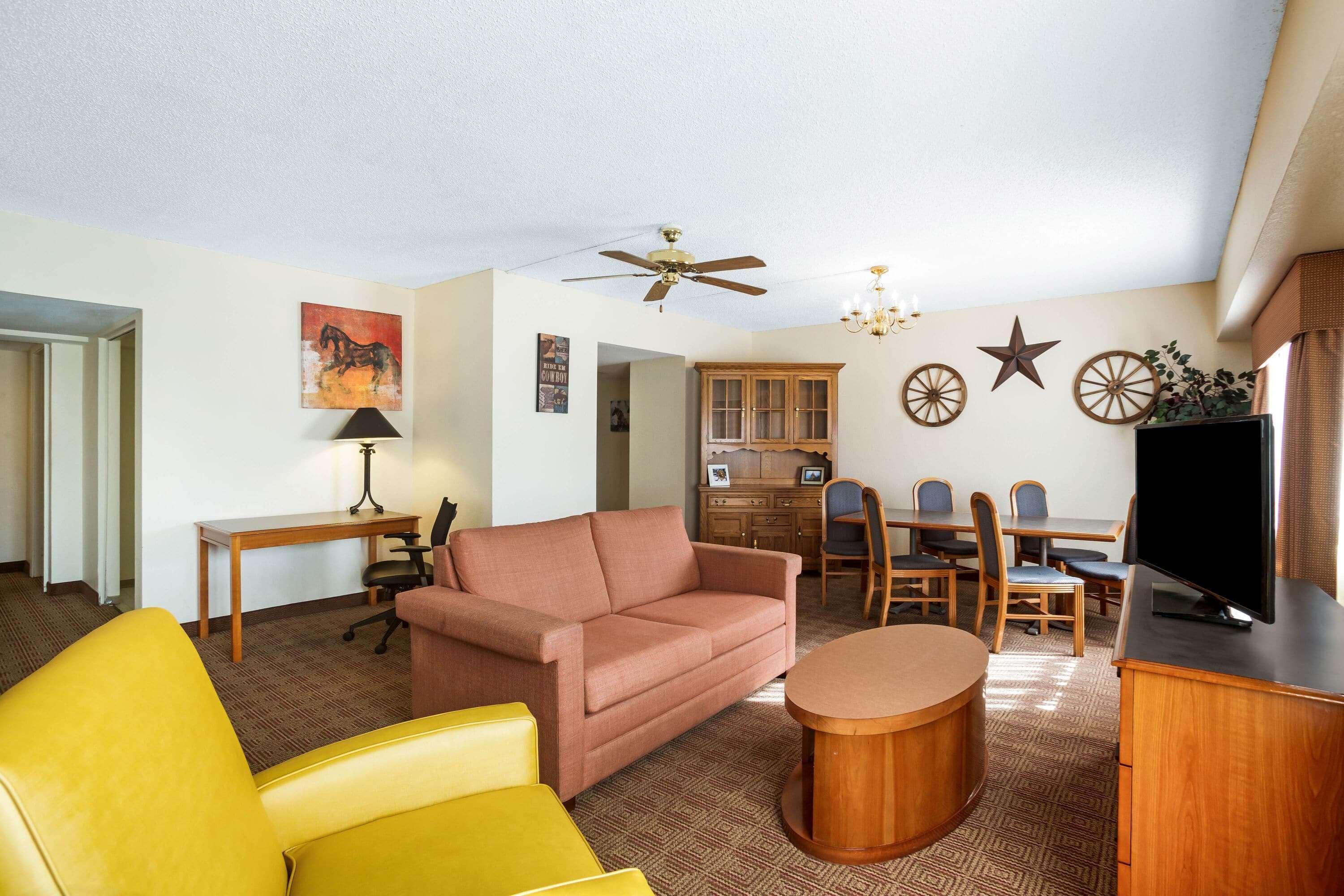 La Quinta By Wyndham Capitol / Downtown Hotel 3*