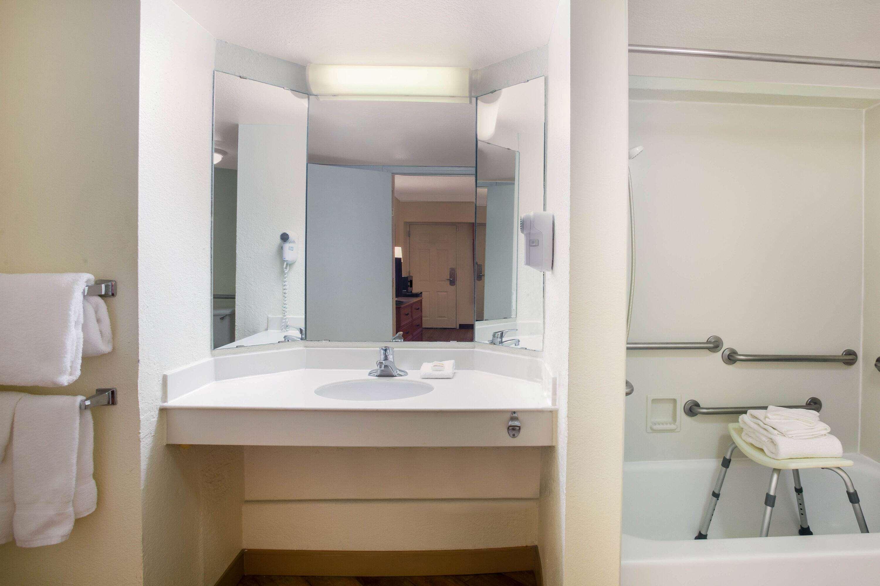 Hotel La Quinta By Wyndham Capitol / Downtown Austin