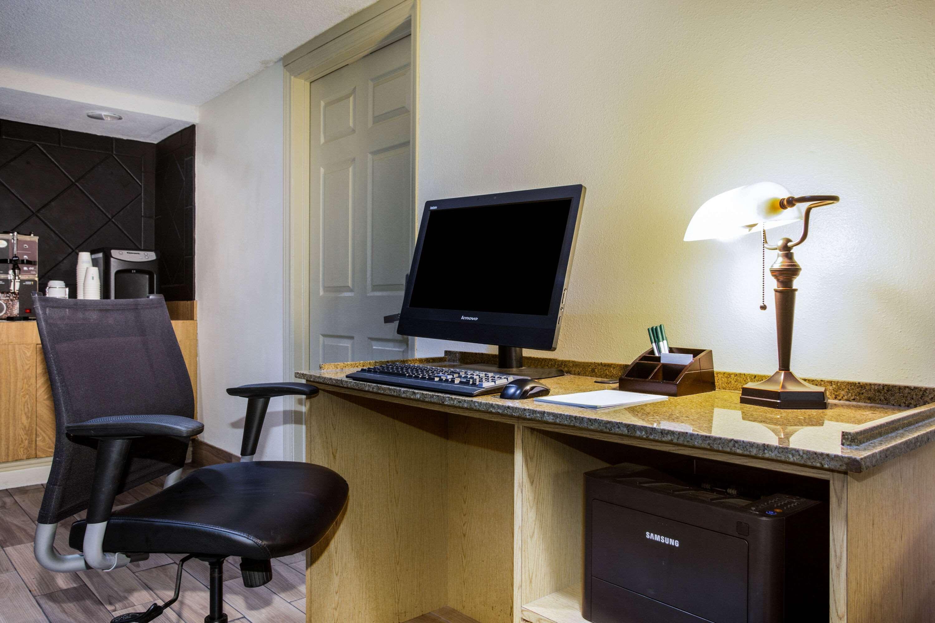La Quinta By Wyndham Capitol / Downtown Hotel 3*