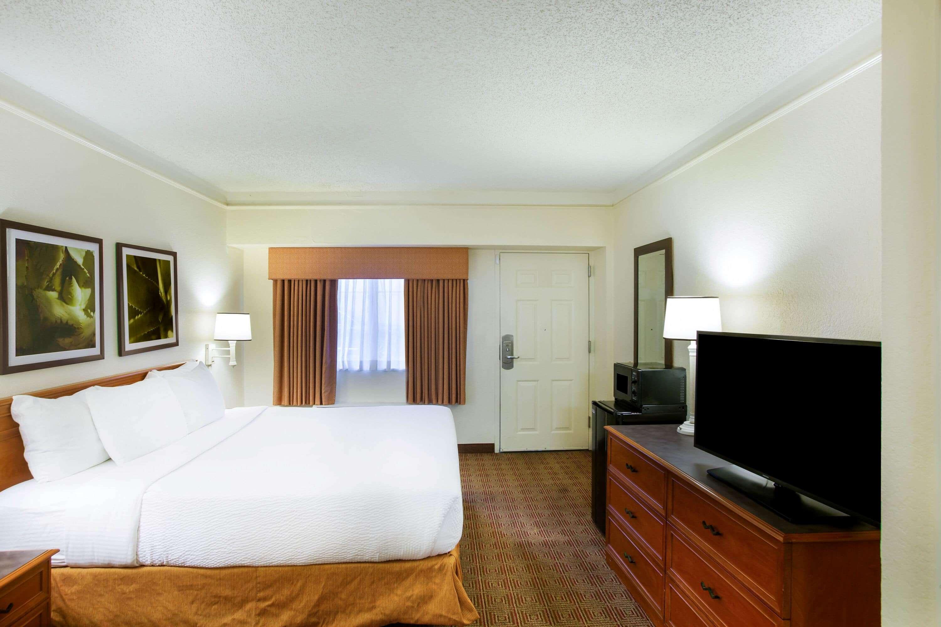 La Quinta By Wyndham Capitol / Downtown 3* Austin