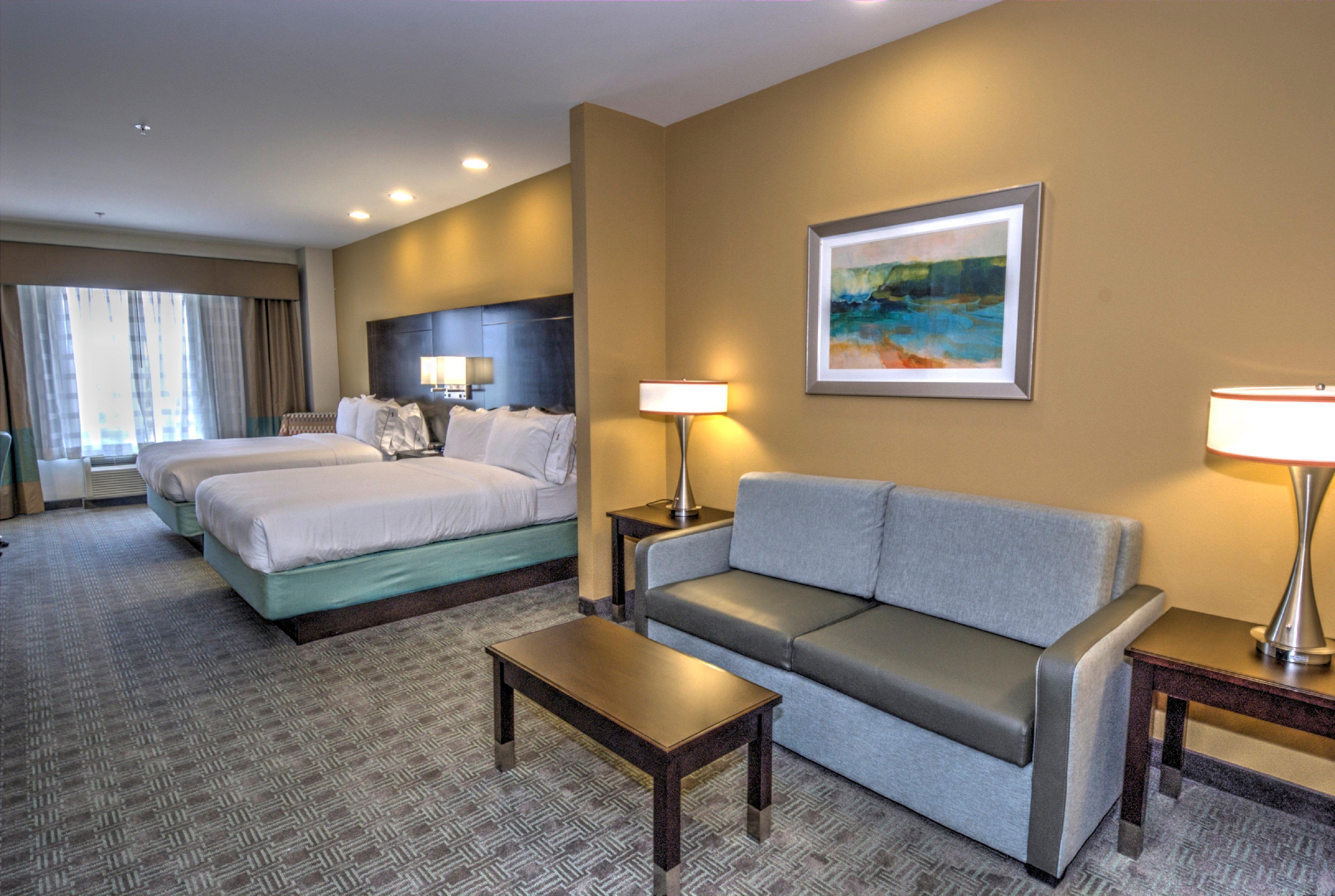 Express & South By Ihg Hotel 3*