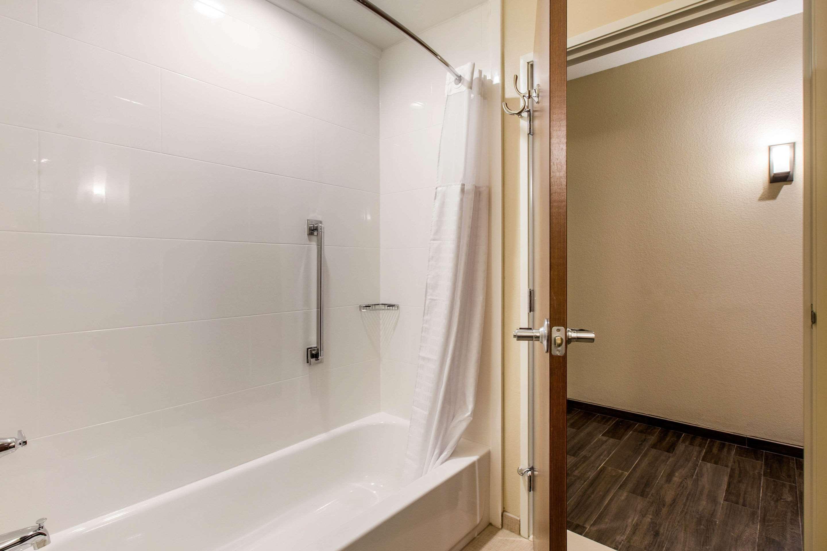 Comfort - South Hotel 2*