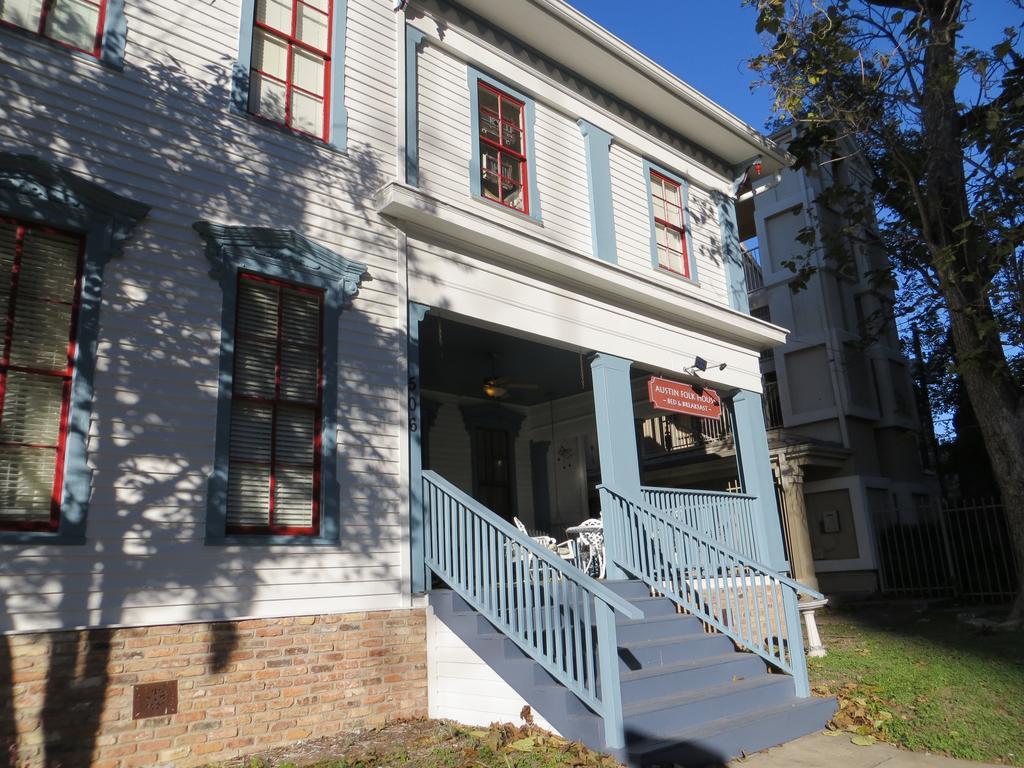 Bed & Breakfast Folk House *