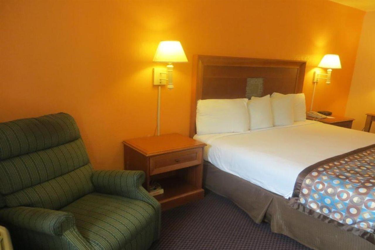 Americas Value Motel