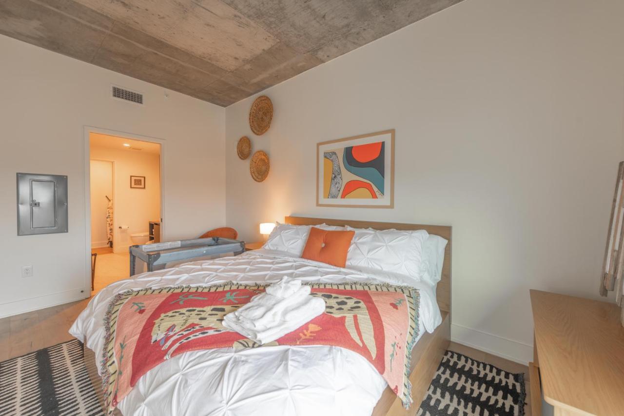 Upscale Rainey St Homes - Peloton, Gym, Rooftop Pool, Wifi Included Aparthotel