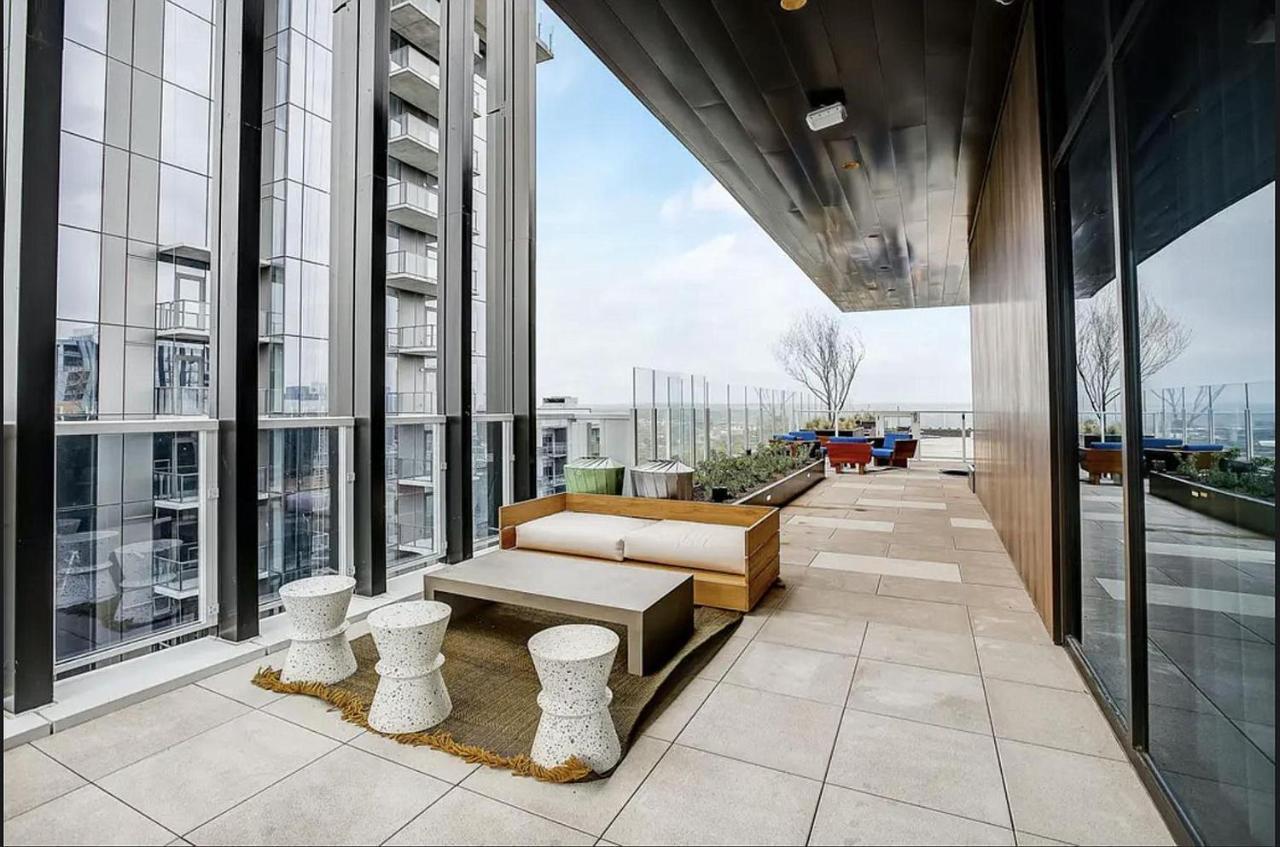 Upscale Rainey St Homes - Peloton, Gym, Rooftop Pool, Wifi Included Aparthotel