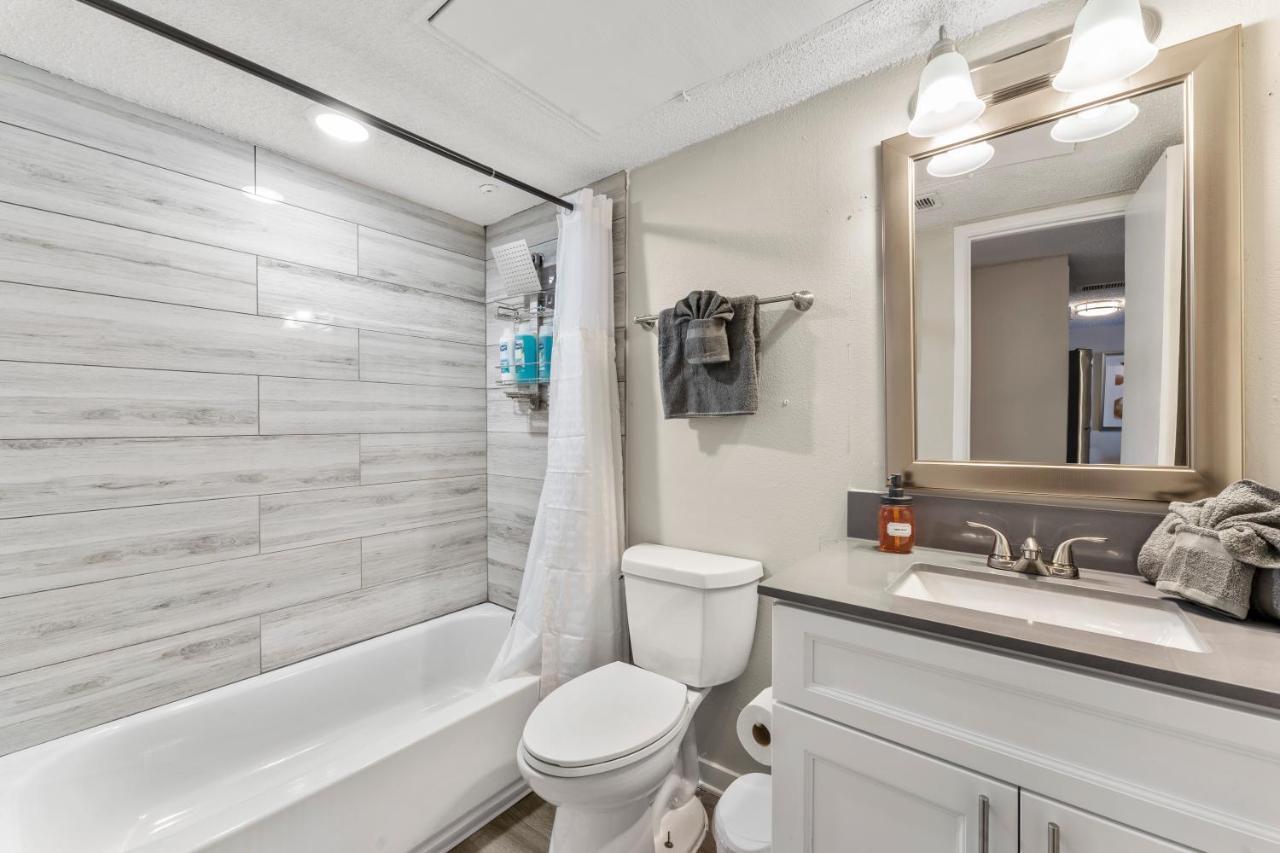 Vivant - Sola Chic King Bed Suites, Close To Downtown Apartment *