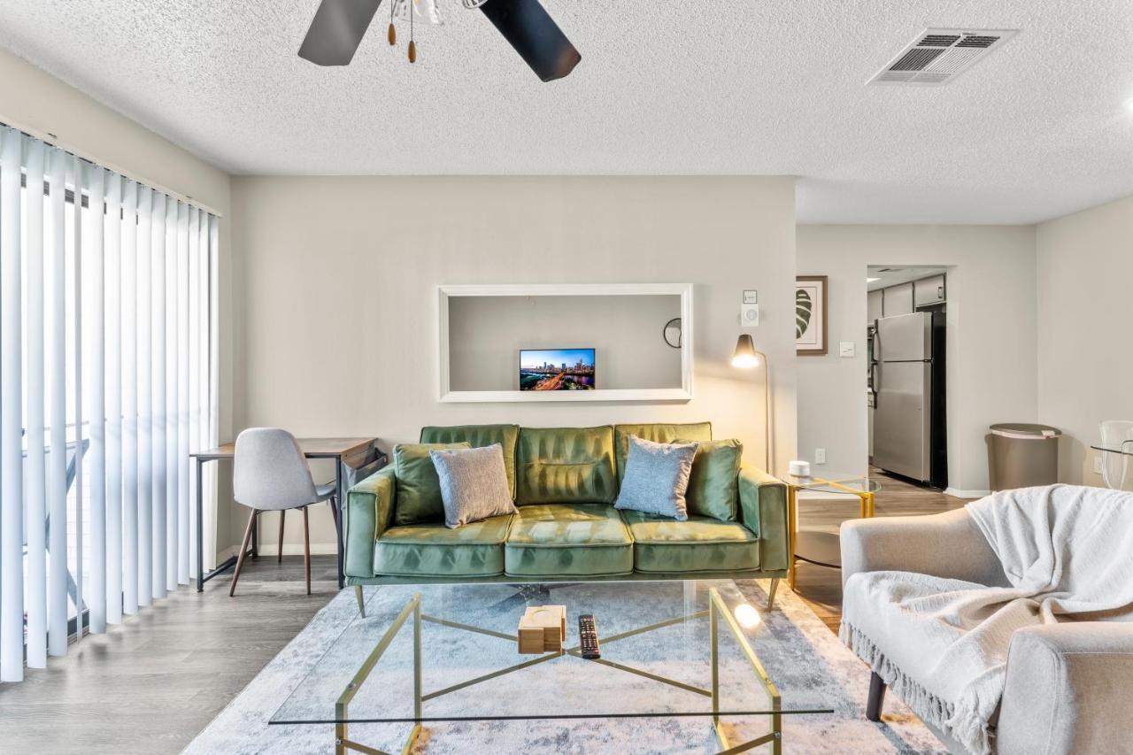 Apartment Vivant - Sola Chic King Bed Suites, Close To Downtown *