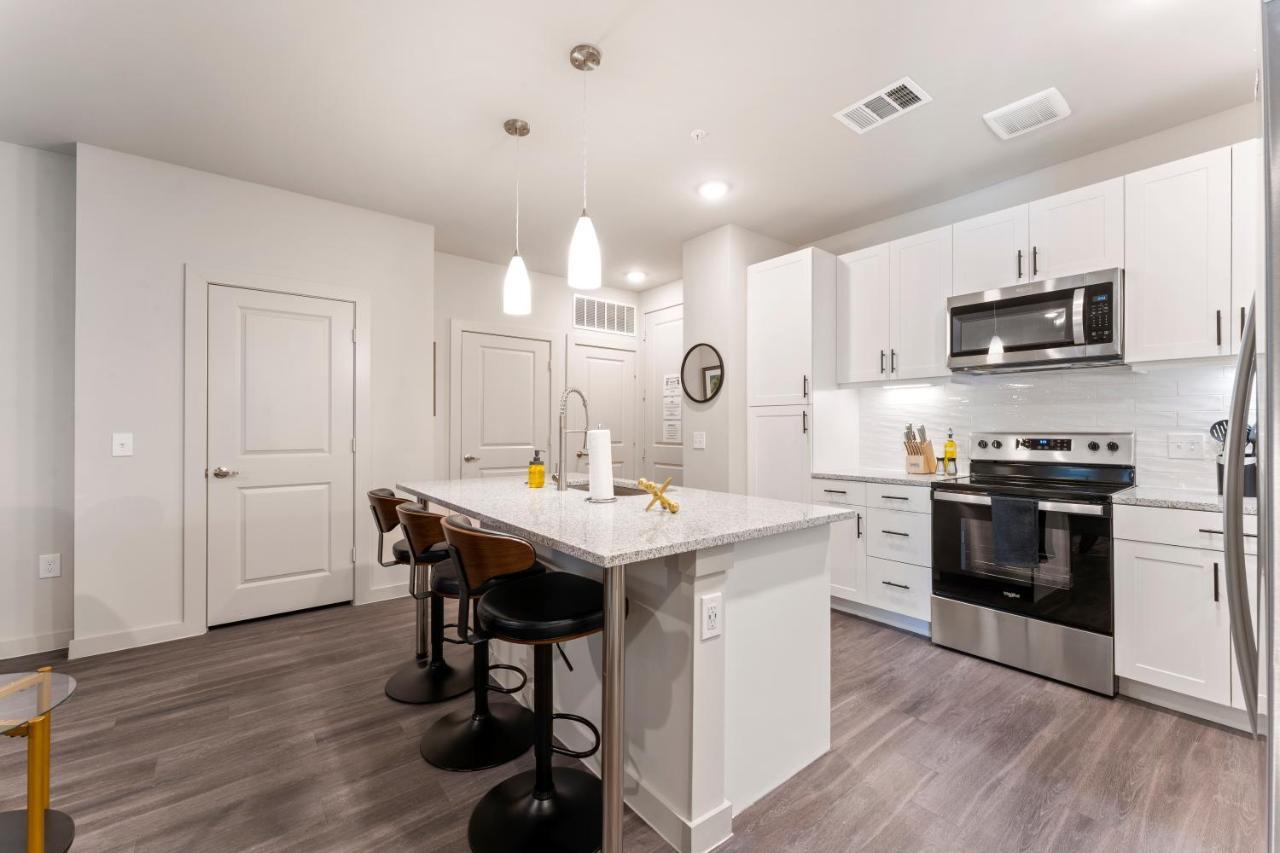 Apartment Luxury Central Apts - Free Parking, Gym, Fast Wifi Austin
