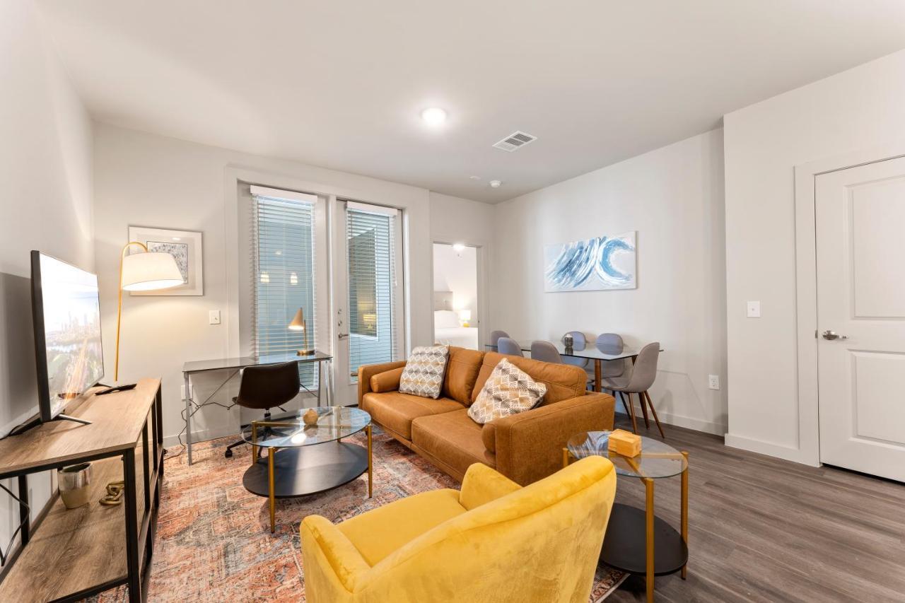 Luxury Central Apts - Free Parking, Gym, Fast Wifi Austin
