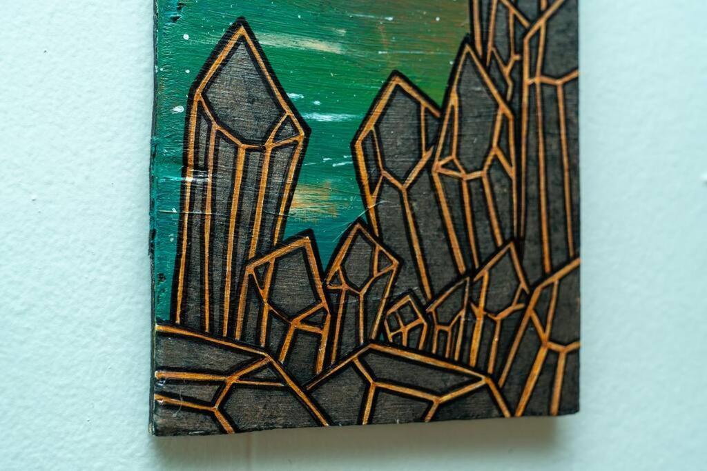 Austinite - Near Ut, Hyde Park & Moody Center