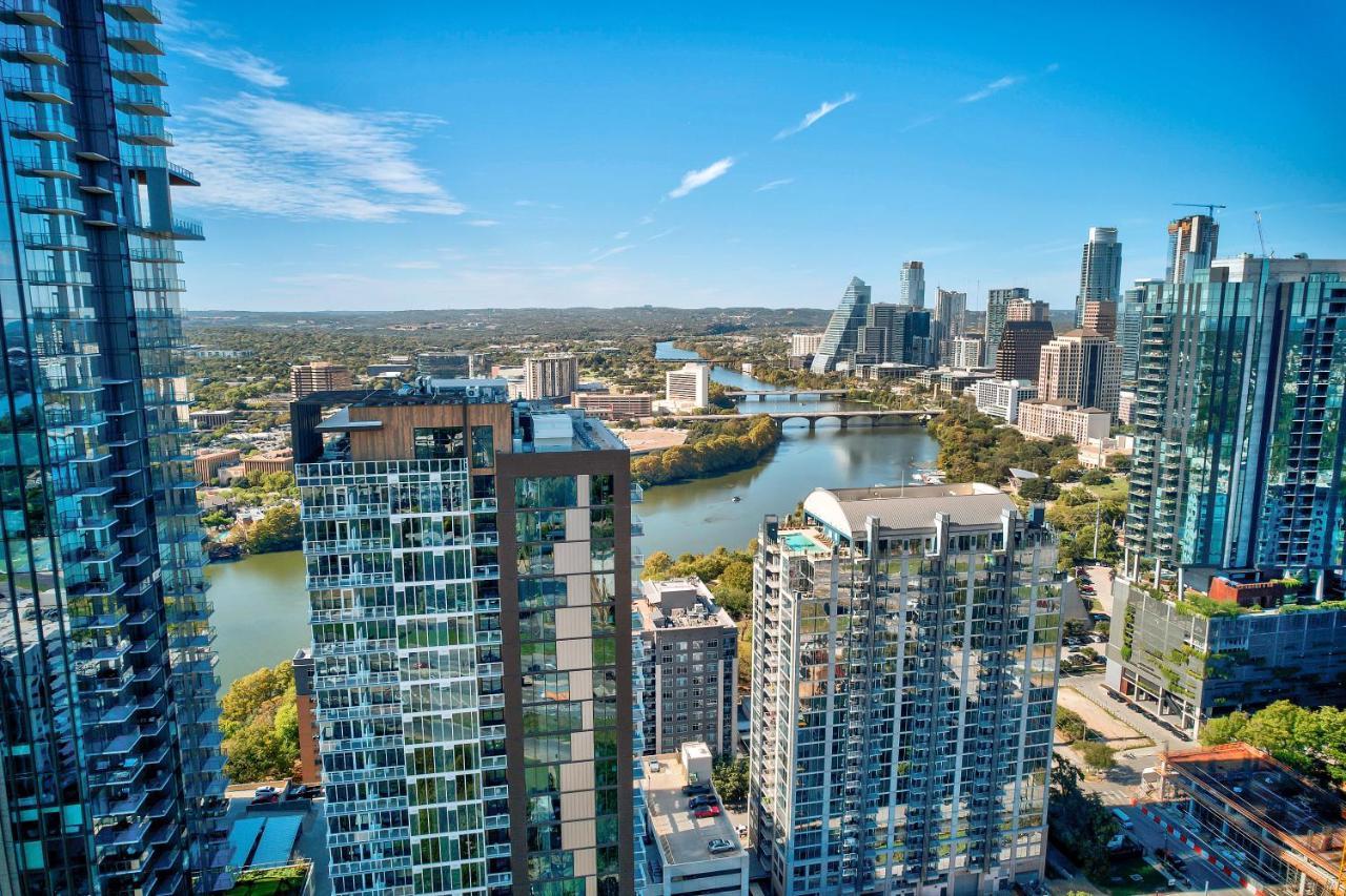 Aparthotel Upscale Rainey St Homes - Peloton, Gym, Rooftop Pool, Wifi Included Austin