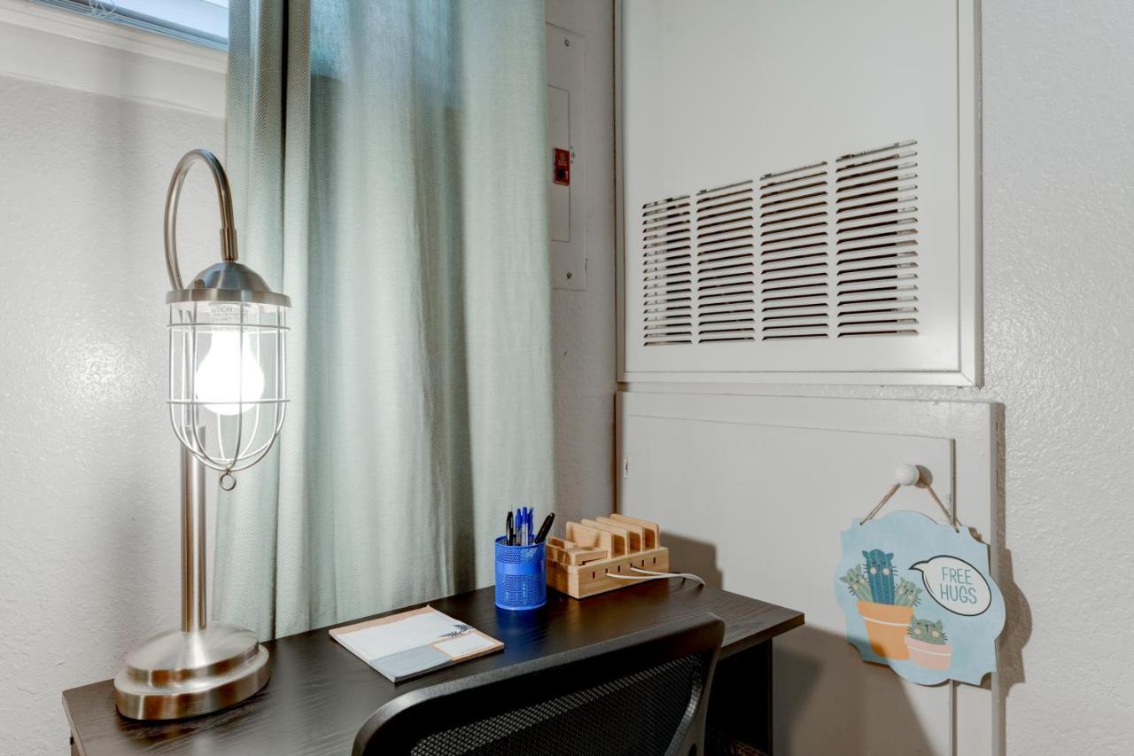 Apartment Cozy Near Downtown And Ut Austin