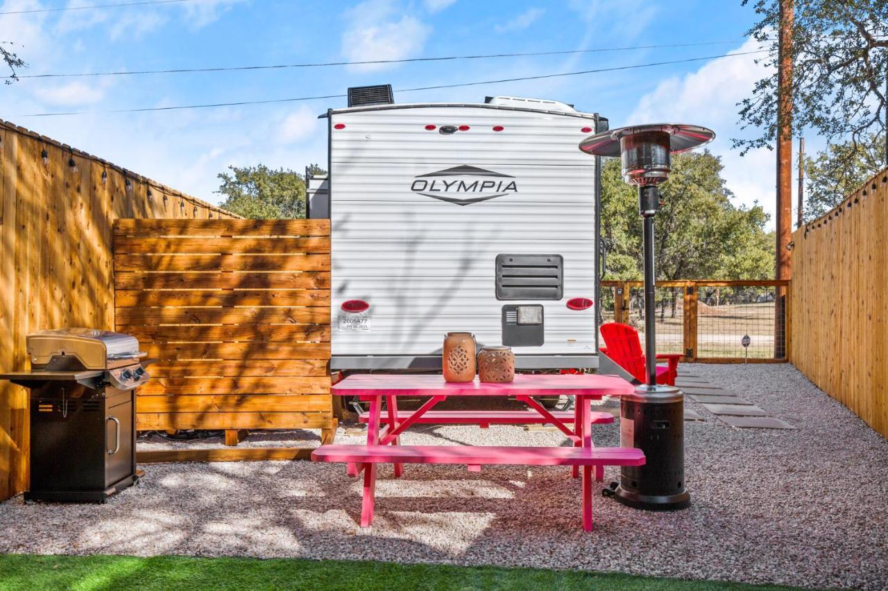 Park Access! Bars & Restaurants Close-by! Outdoor Heater Holiday home *