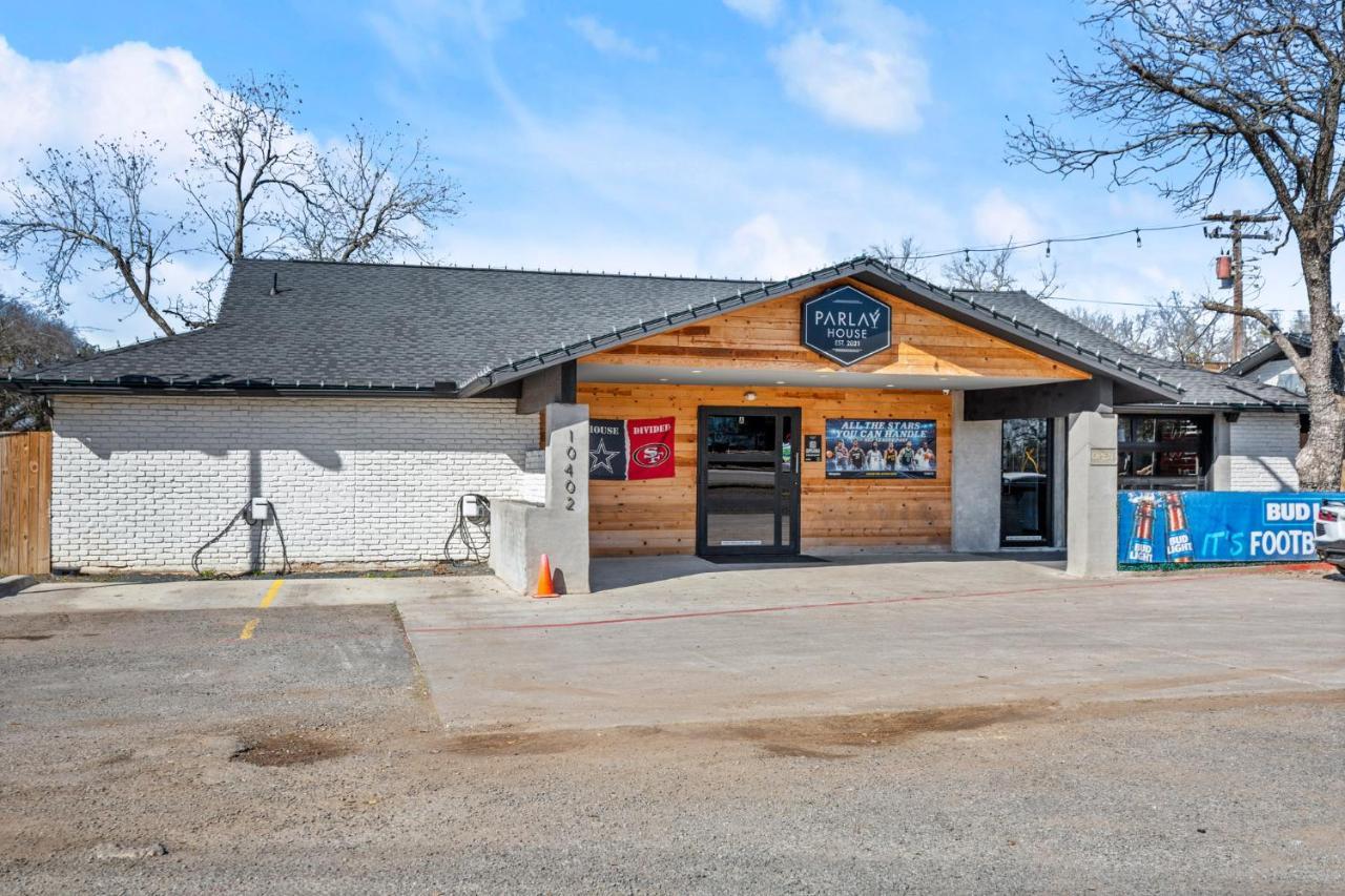 Holiday home Park Access! Bars & Restaurants Close-by! Outdoor Heater Austin