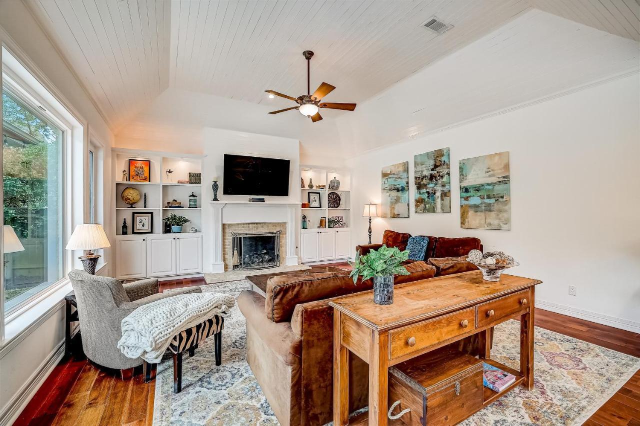 The Treasure Island Hideaway *