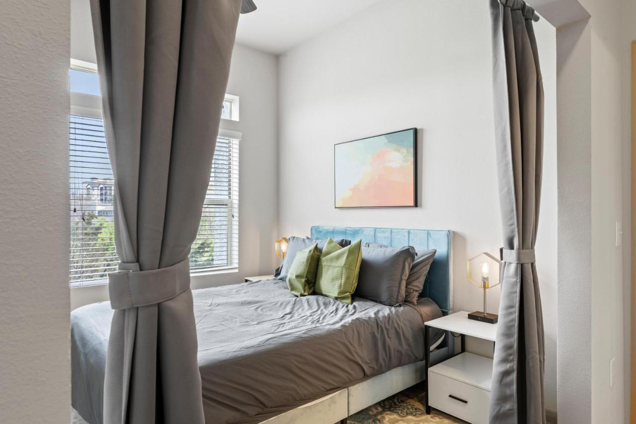 Spacious 2br King Bed Close To Downtown And Airport Austin