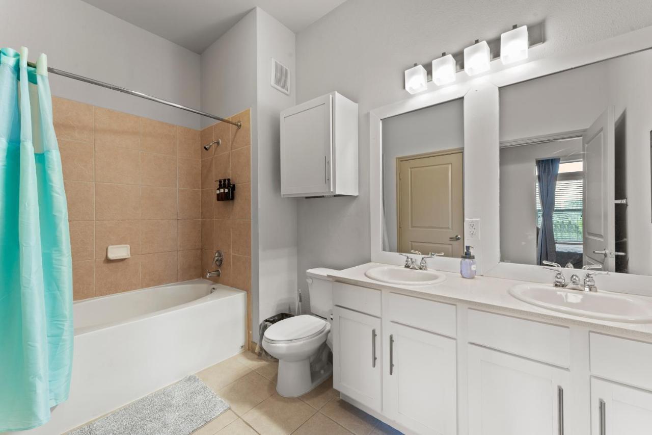Apartment Spacious 2br King Bed Close To Downtown And Airport Austin