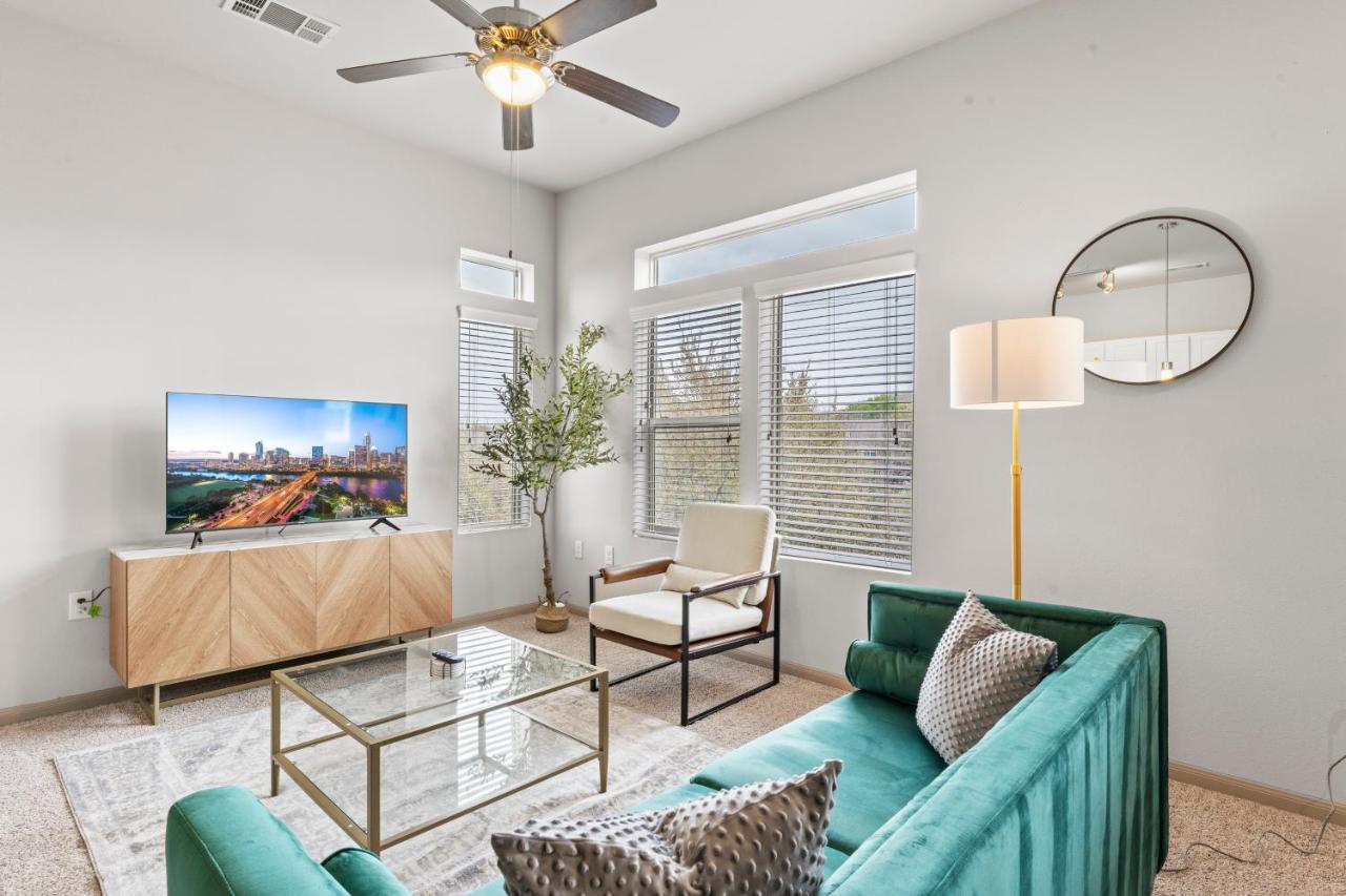 Spacious 2br King Bed Close To Downtown And Airport Apartment Austin