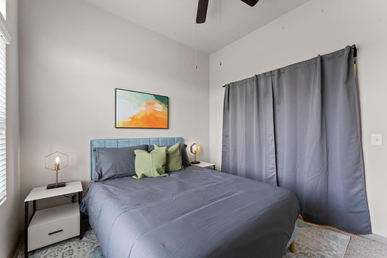 Spacious 2br King Bed Close To Downtown And Airport Apartment