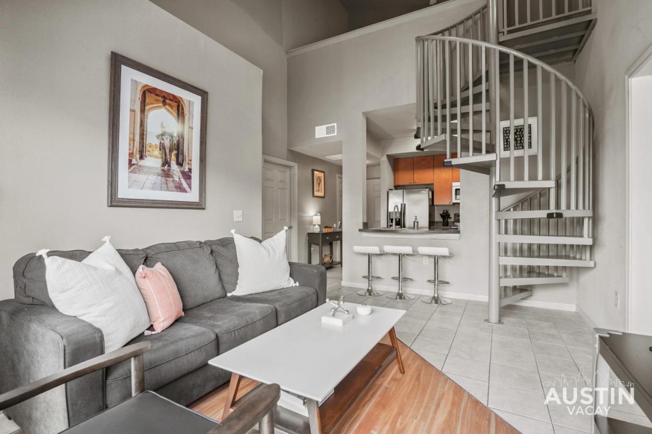 King Beds And Patio Dining In Atx West Campus Gem *