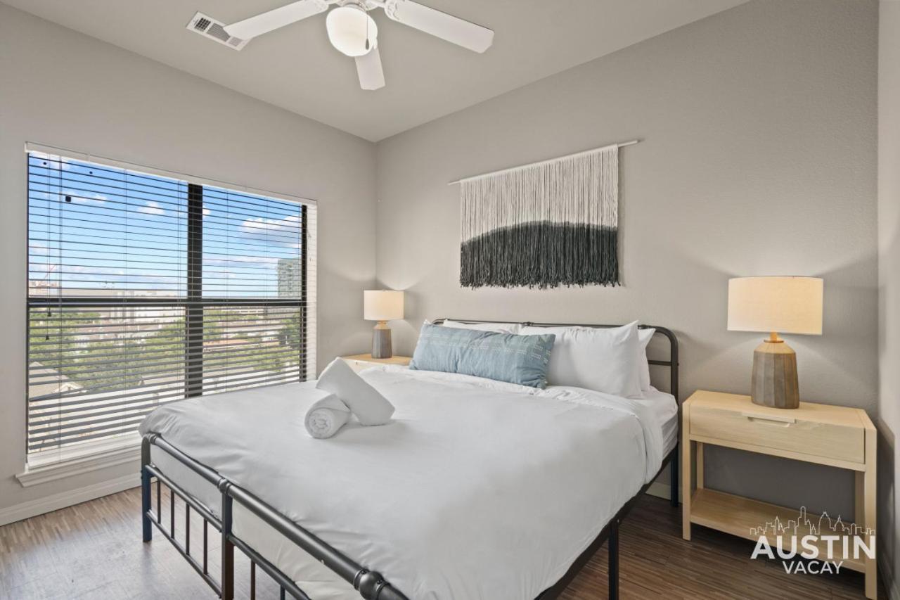 Cute And Comfy By The Of Texas Apartment *