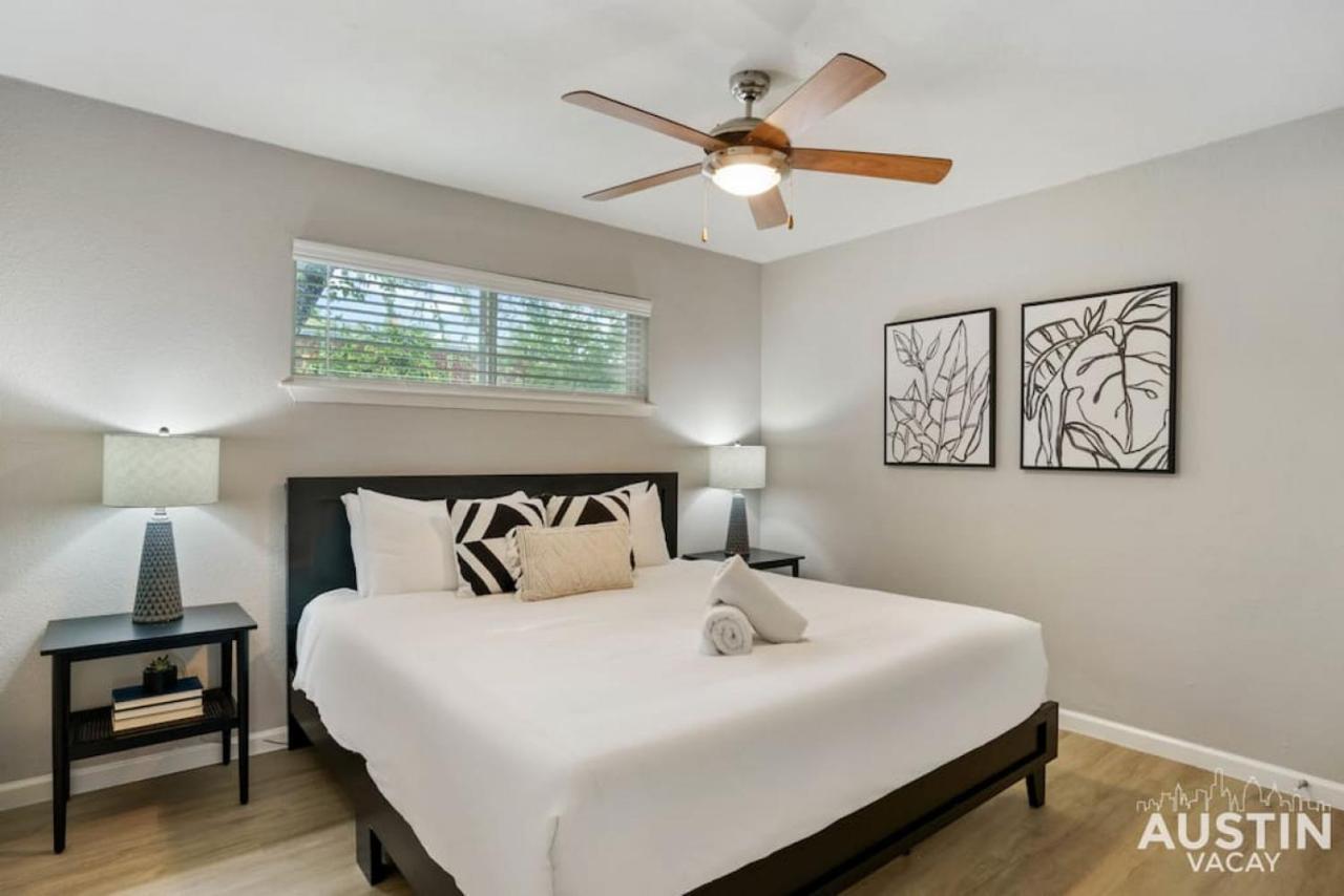 Apartment Pet Friendly W Pool Near Mueller Free Parking