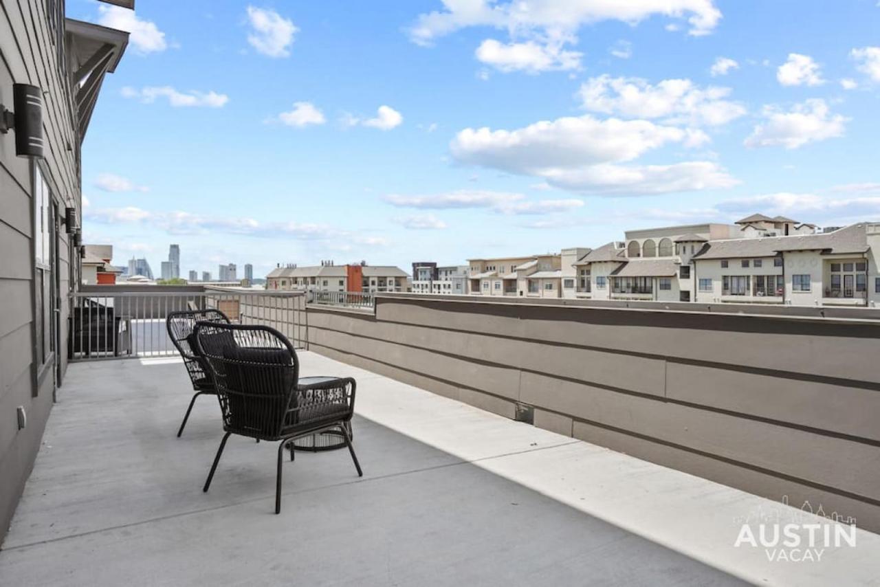 Balcony Views And Ideal West Campus Location Apartment Austin