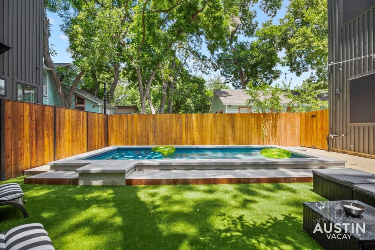 Modern Luxury - Minutes From Lady Bird Holiday home Austin