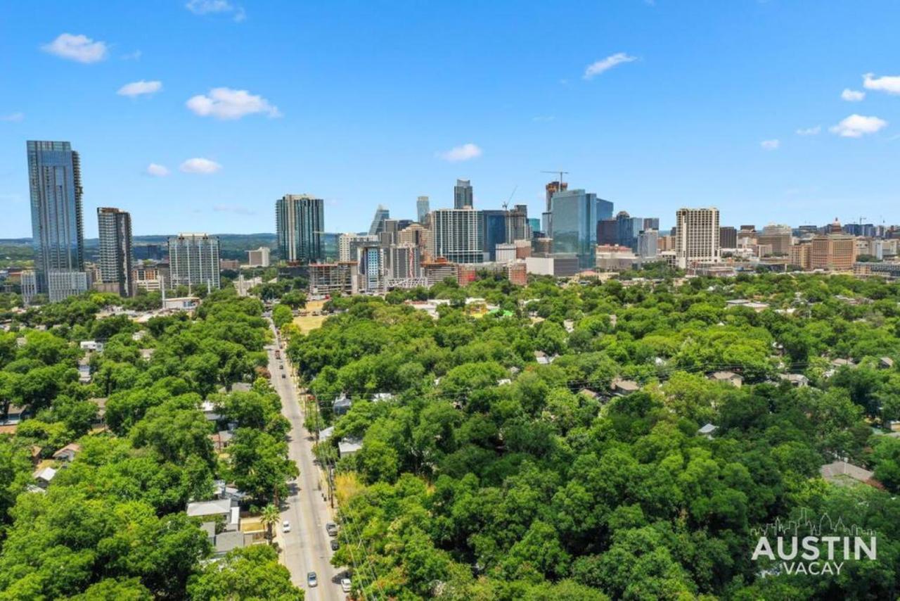 Super Stunning Back House W Terrace In East Chavez *