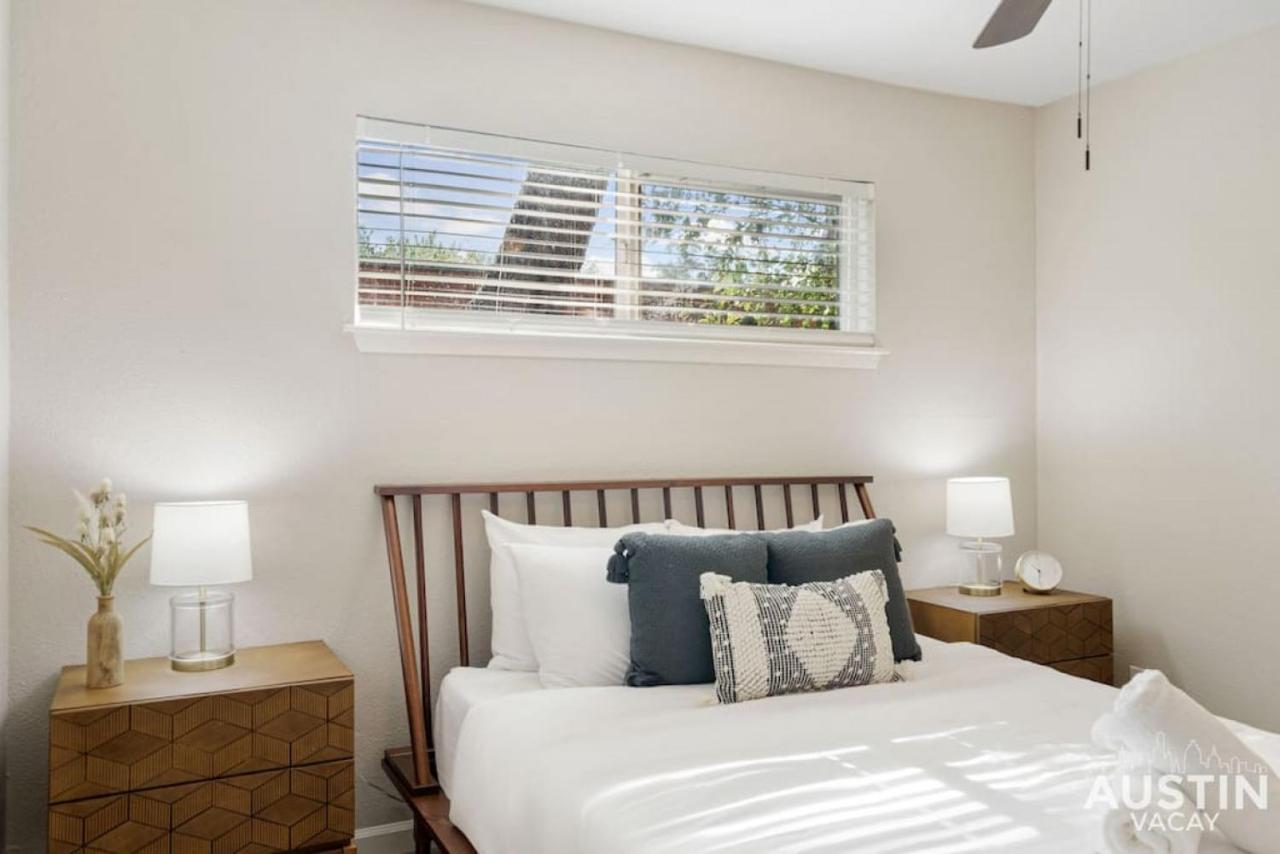 Pet Friendly W Pool Near Mueller Free Parking