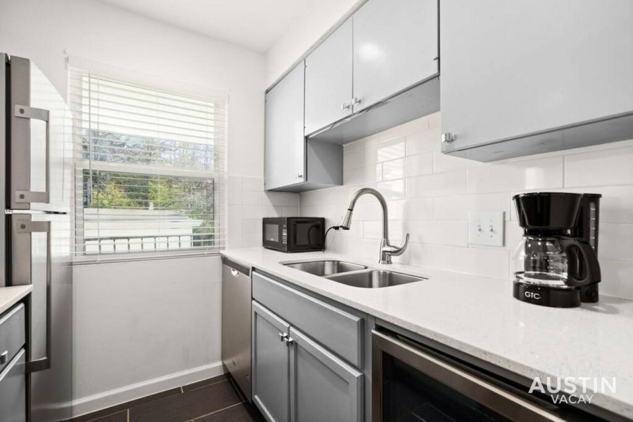 Great Clarksville Near W 6th Free Parking Holiday home *