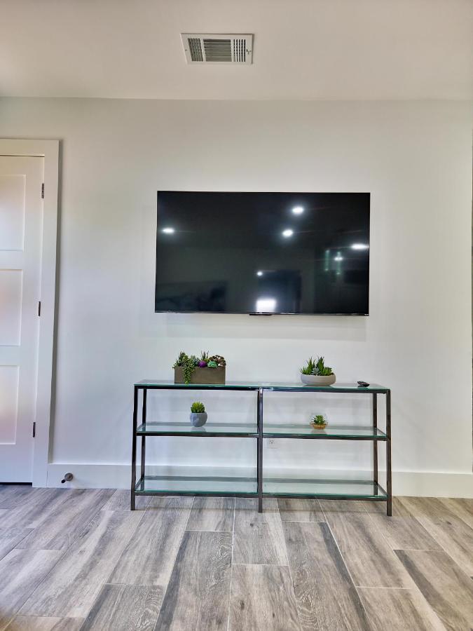 Holiday home Cozy Modern House - Near Sxsw And Other Events