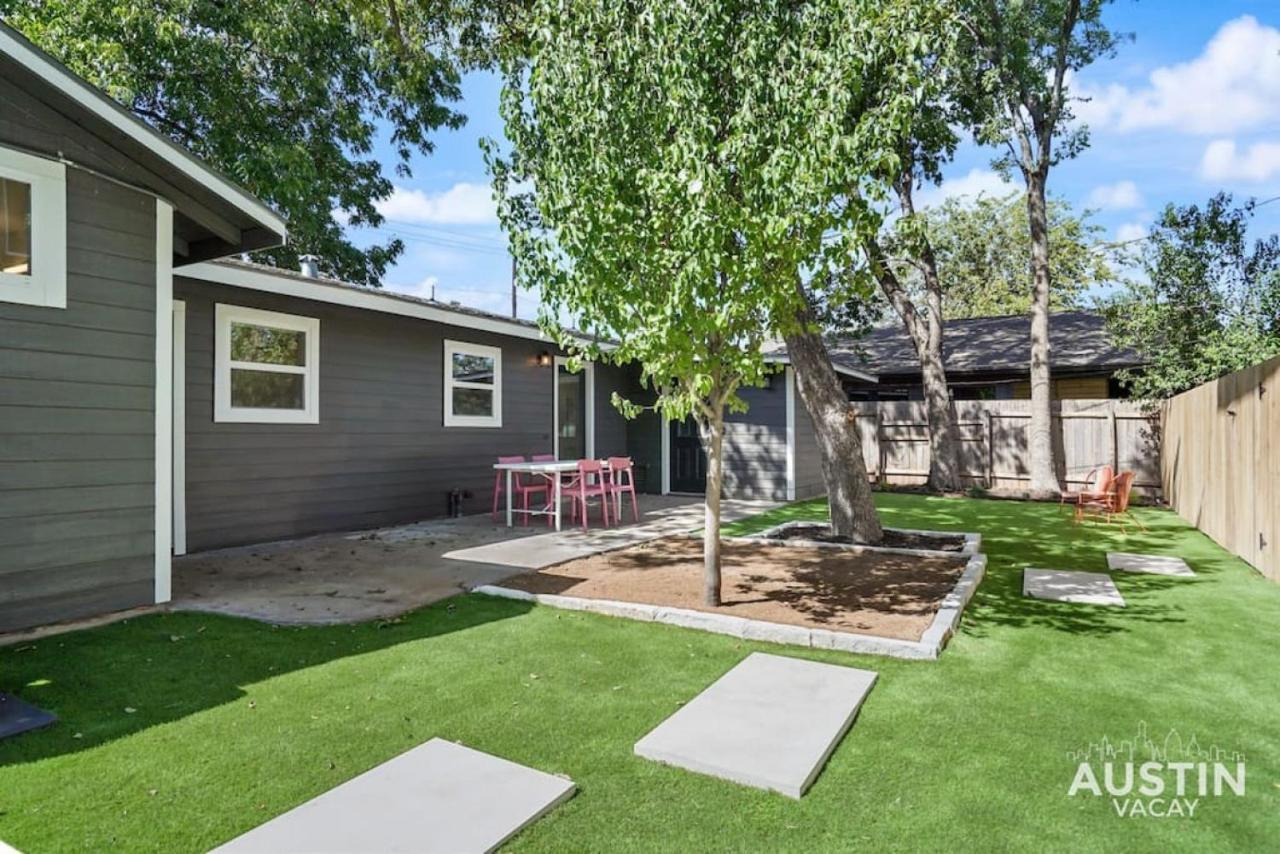 Holiday home Trendy Remodeled By Soco W Outdoor Space *